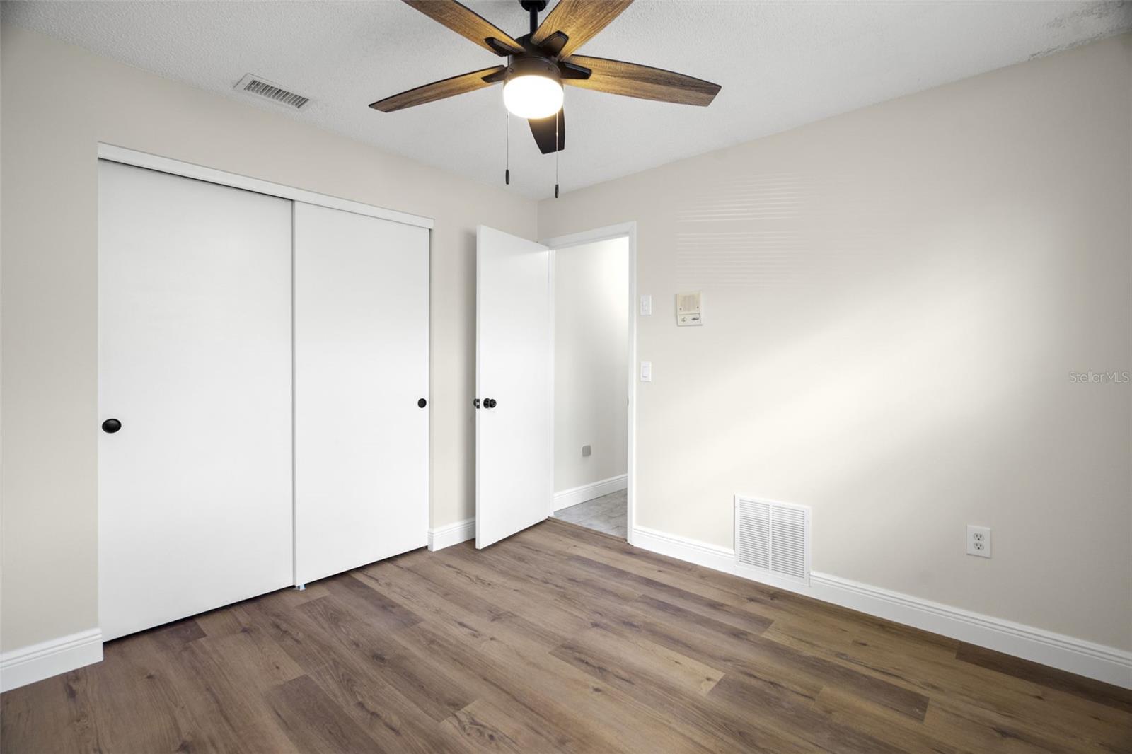 REGENCY PARK - Residential