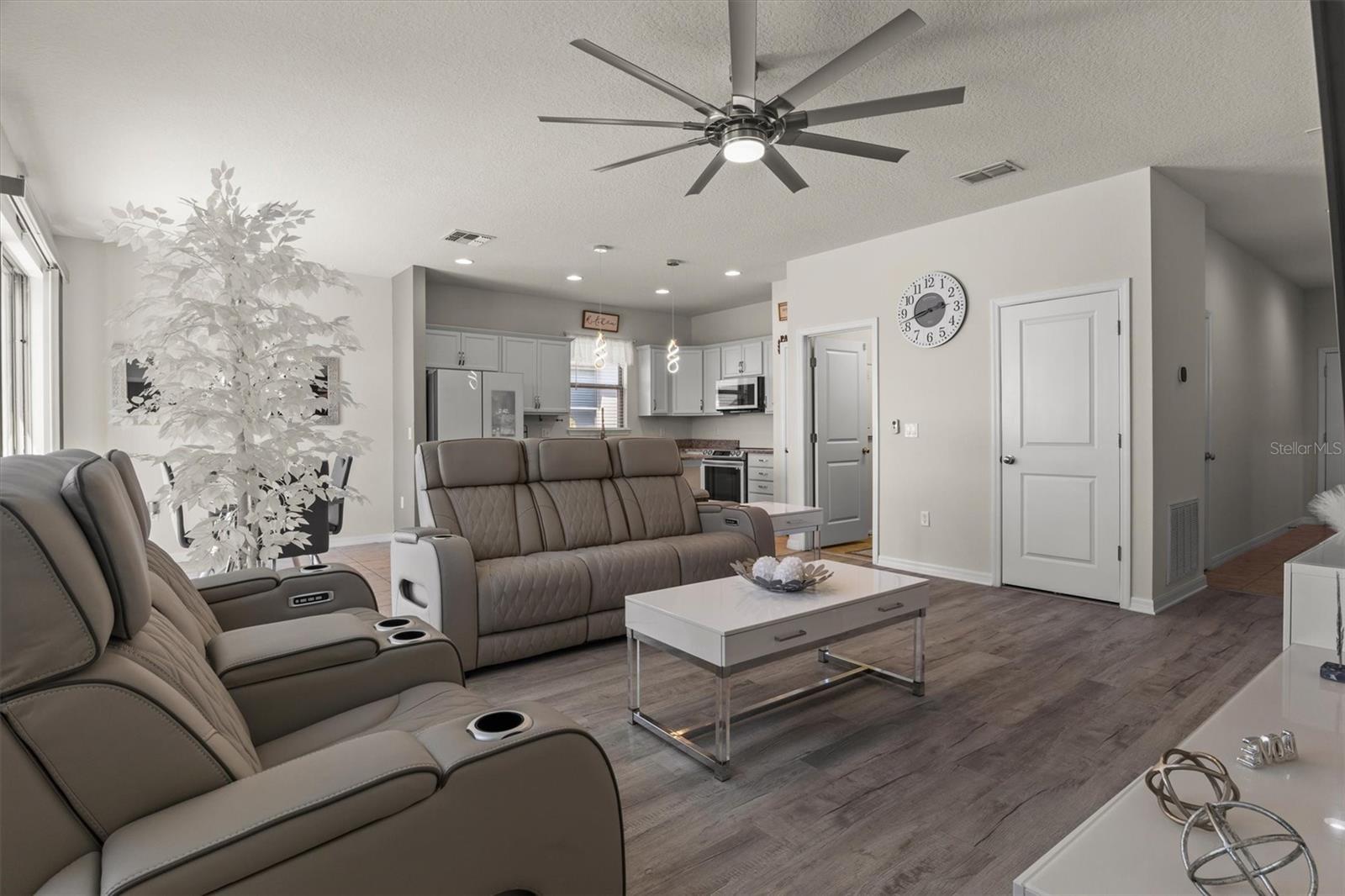 FOUNTAIN PK-PH 2 - Residential