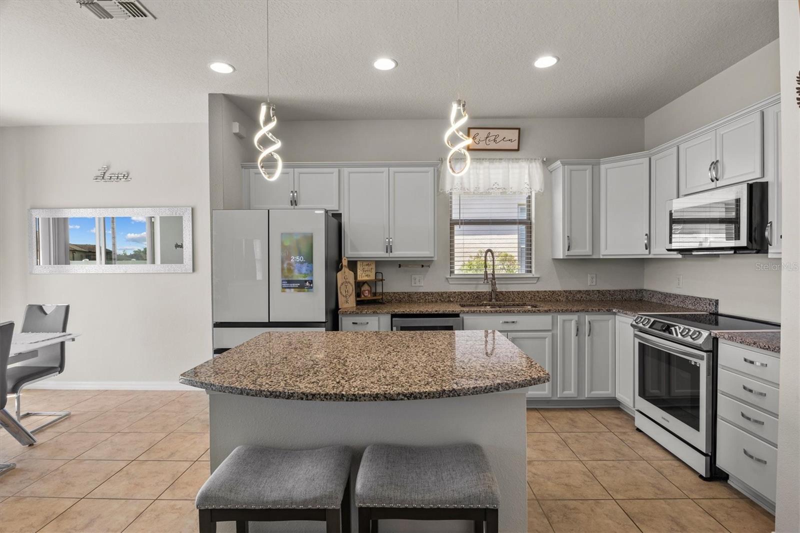 FOUNTAIN PK-PH 2 - Residential