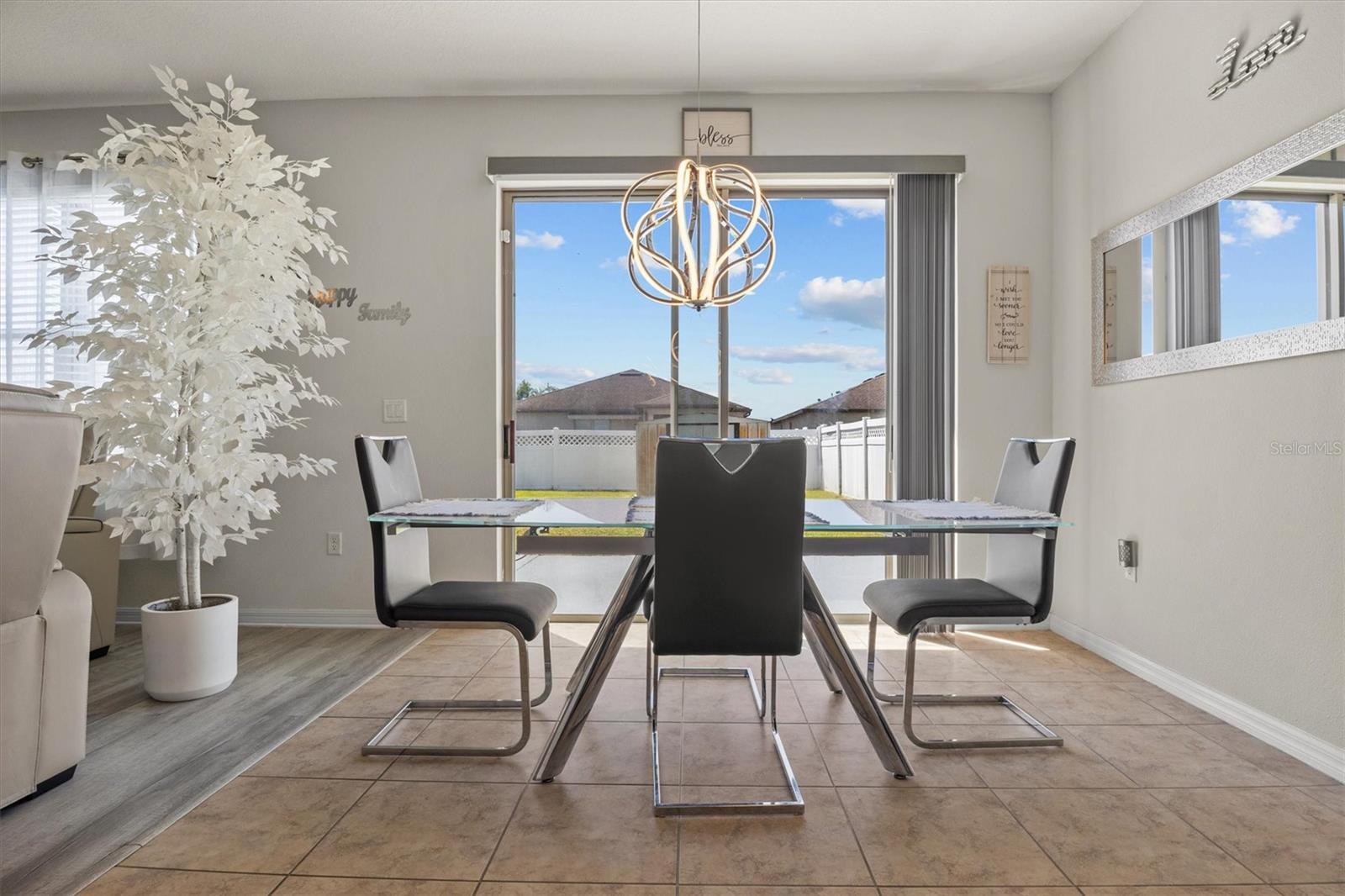 FOUNTAIN PK-PH 2 - Residential