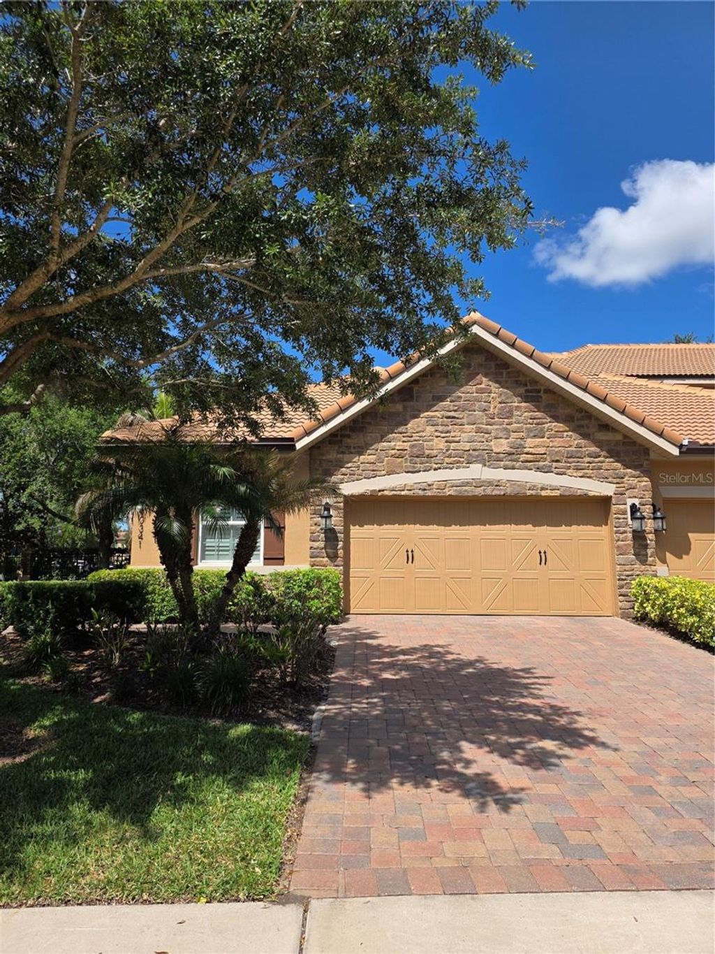 Photo of 10341 Belfry Circle, Orlando, FL 32832 (MLS # O6404577)