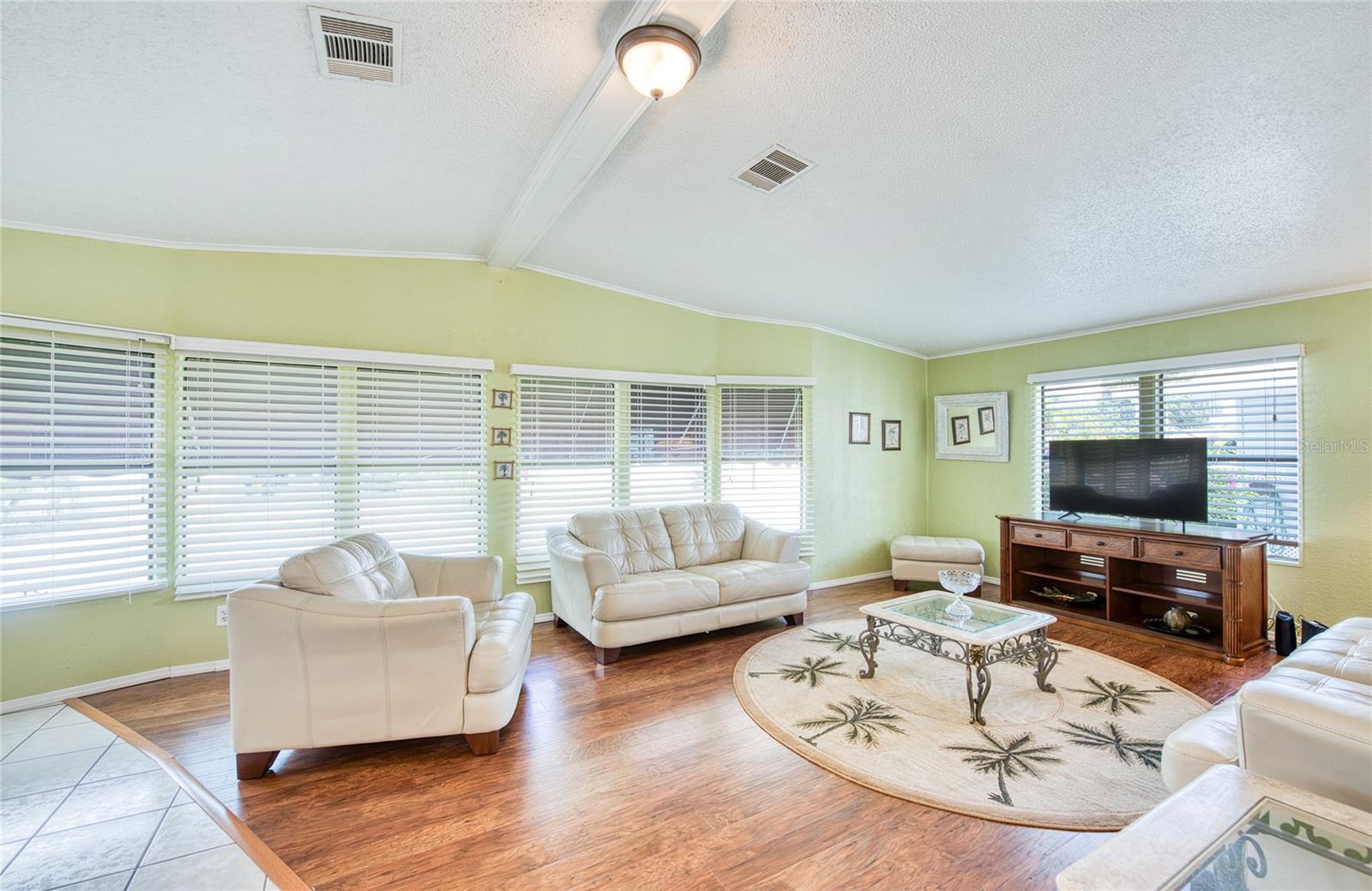 34 PELICAN DRIVE E