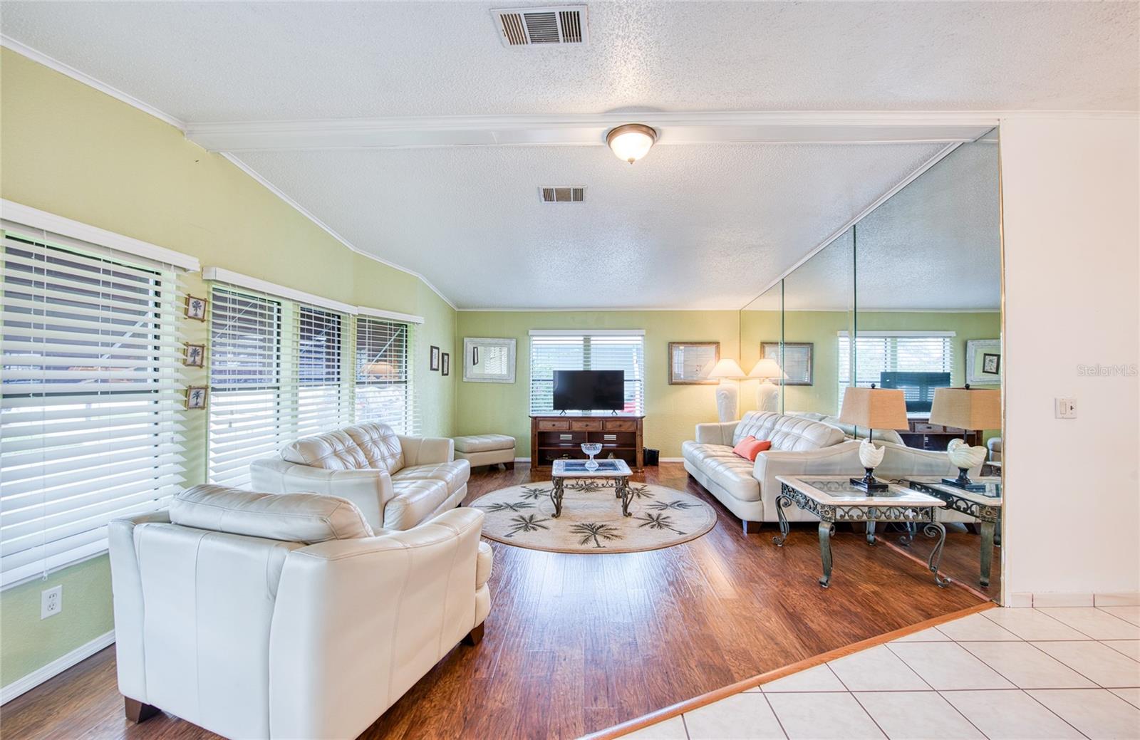 34 PELICAN DRIVE E