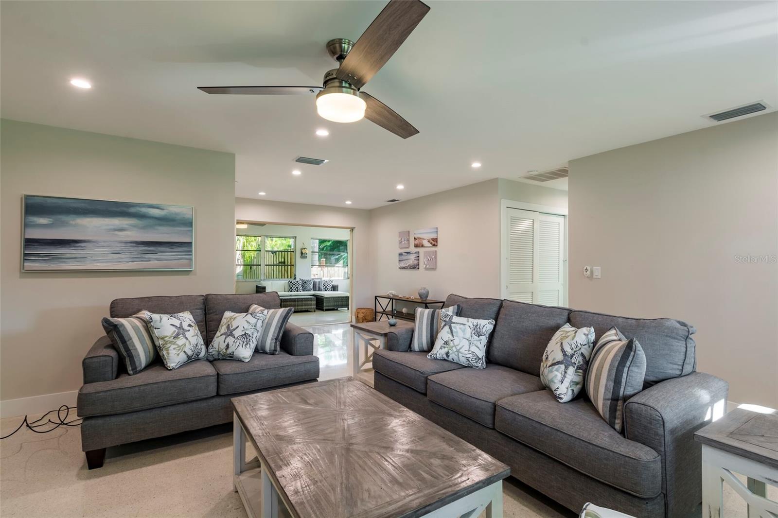 3005 CHASE CIRCLE