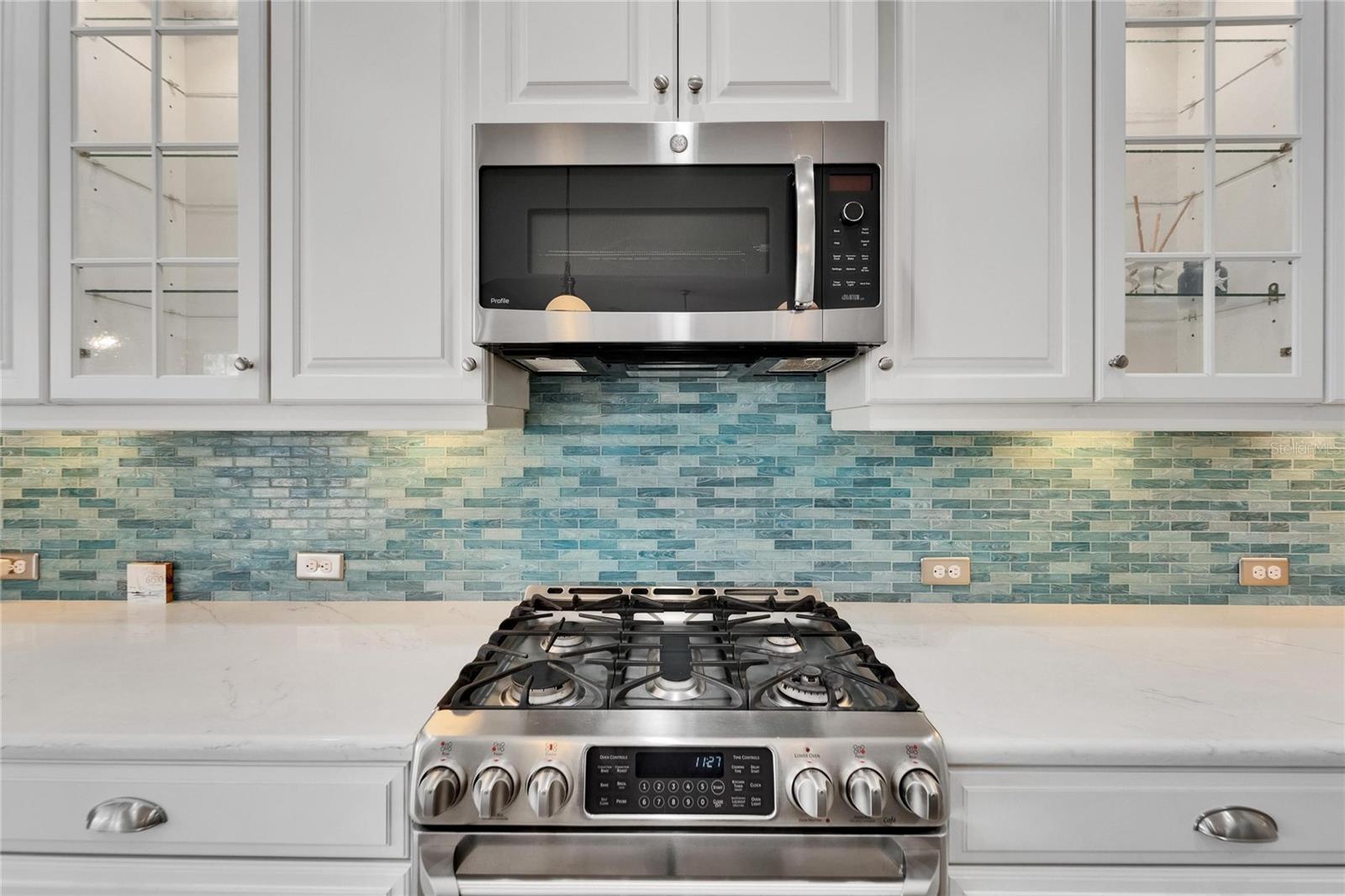 MIRABAY PH 3C-2 - Residential