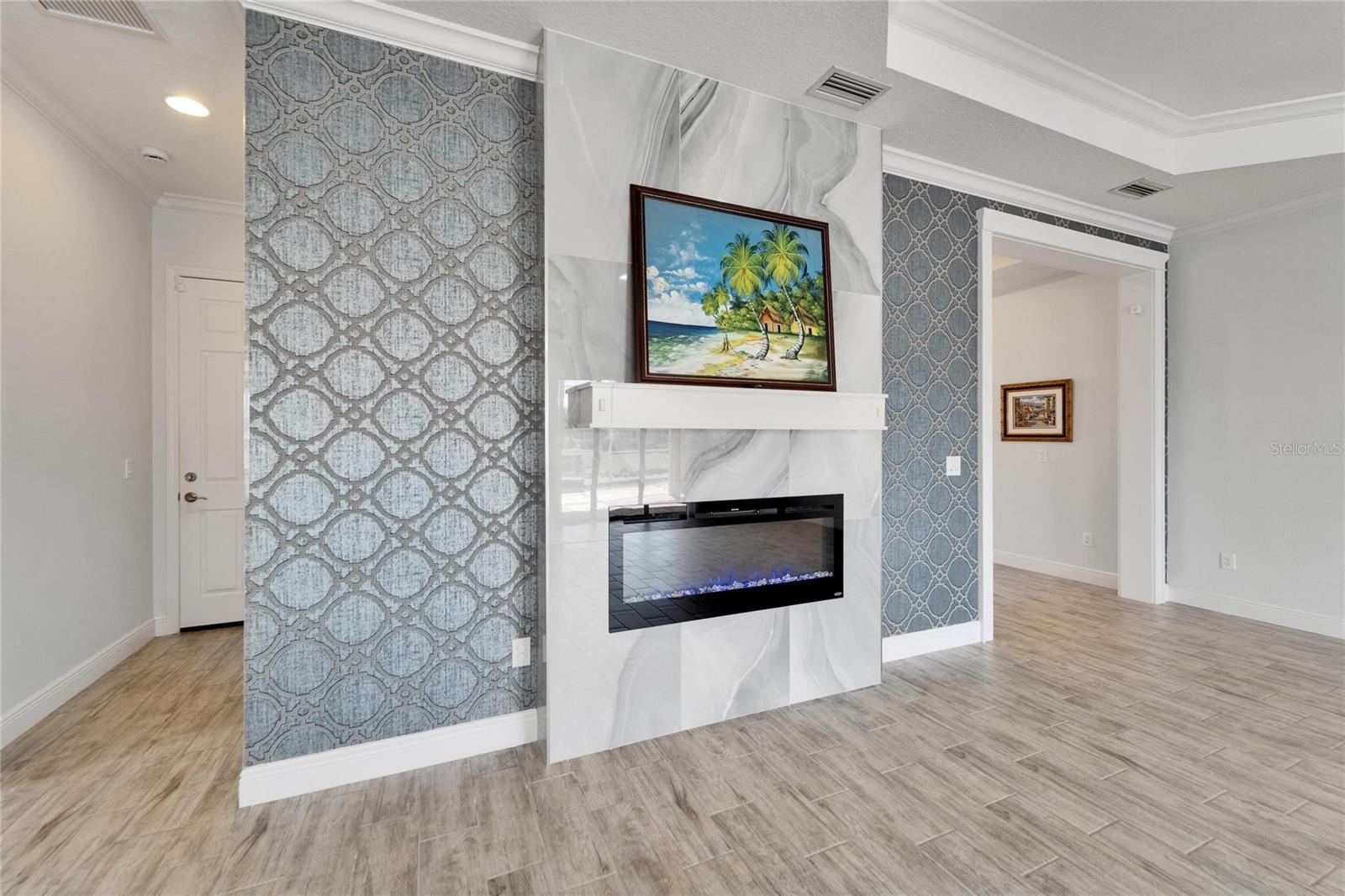 MIRABAY PH 3C-2 - Residential