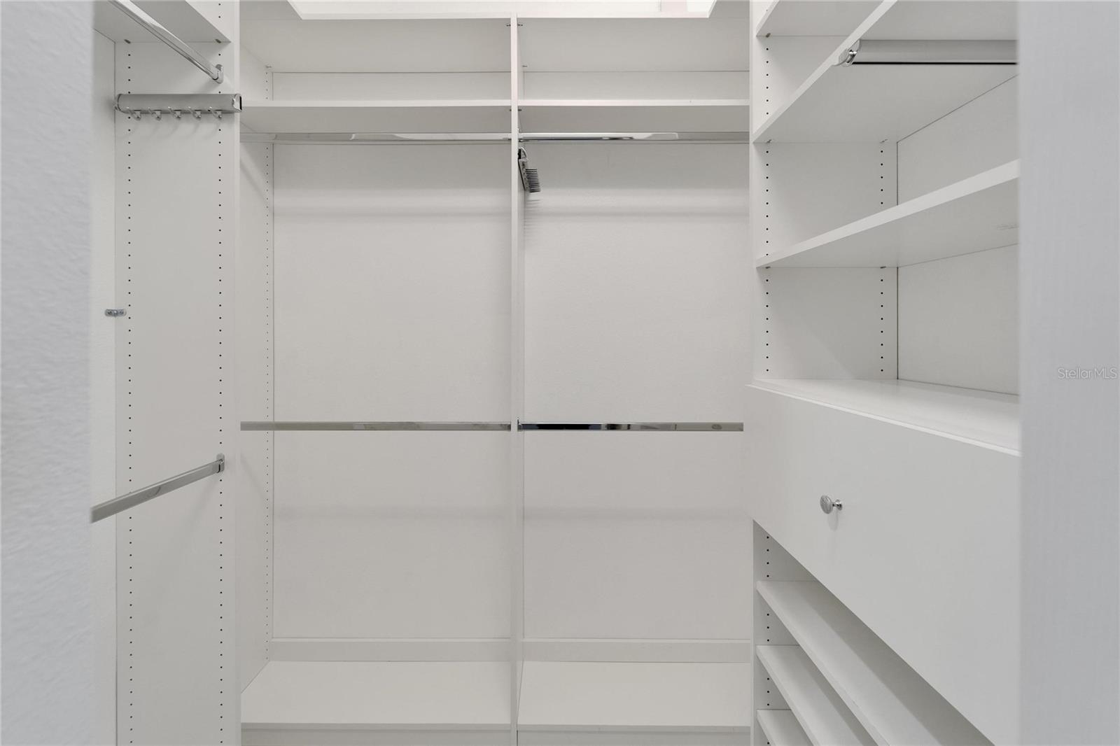 MIRABAY PH 3C-2 - Residential