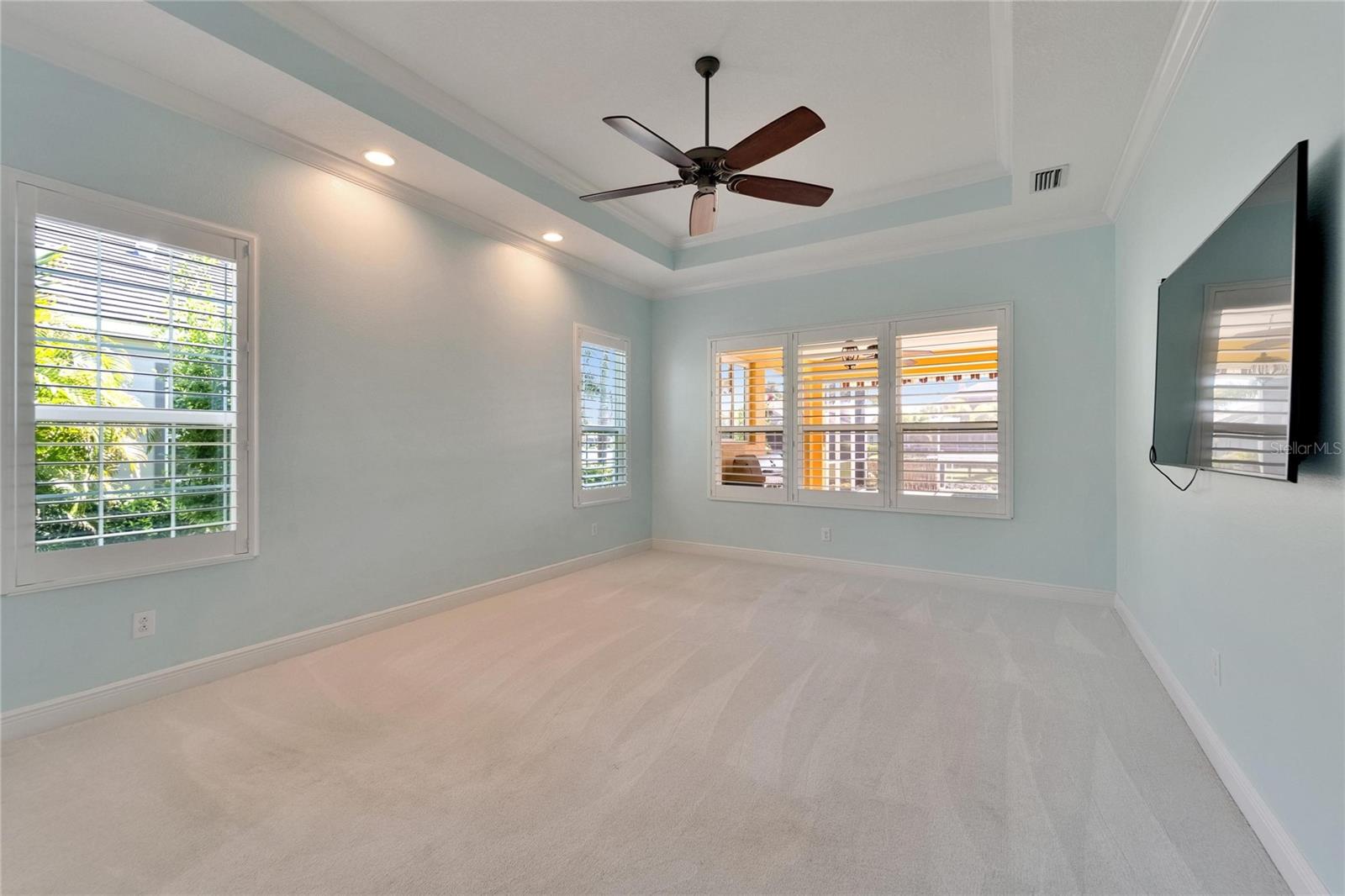 MIRABAY PH 3C-2 - Residential