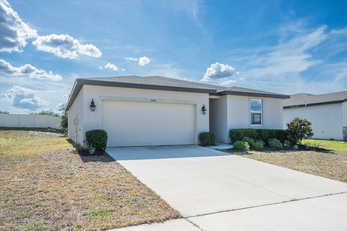 1006 OAK VALLEY DRIVE