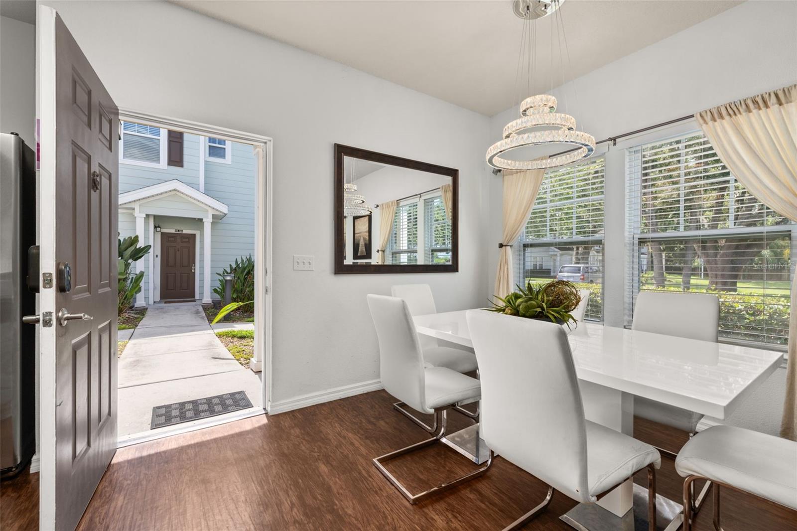 5372 DIPLOMAT COURT 108