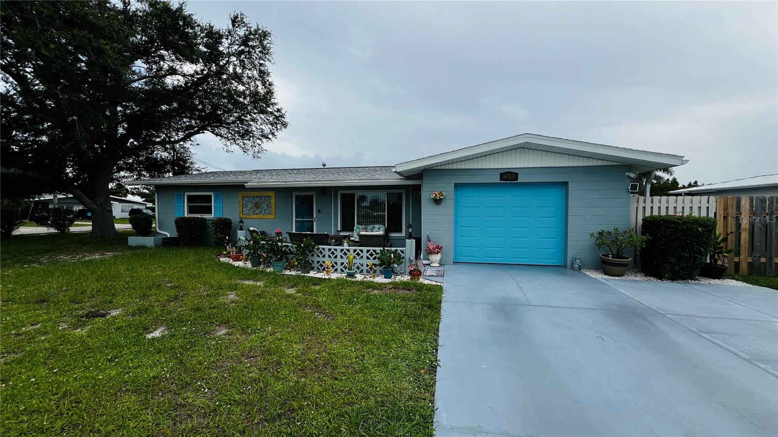 453 SANDLEWOOD DRIVE