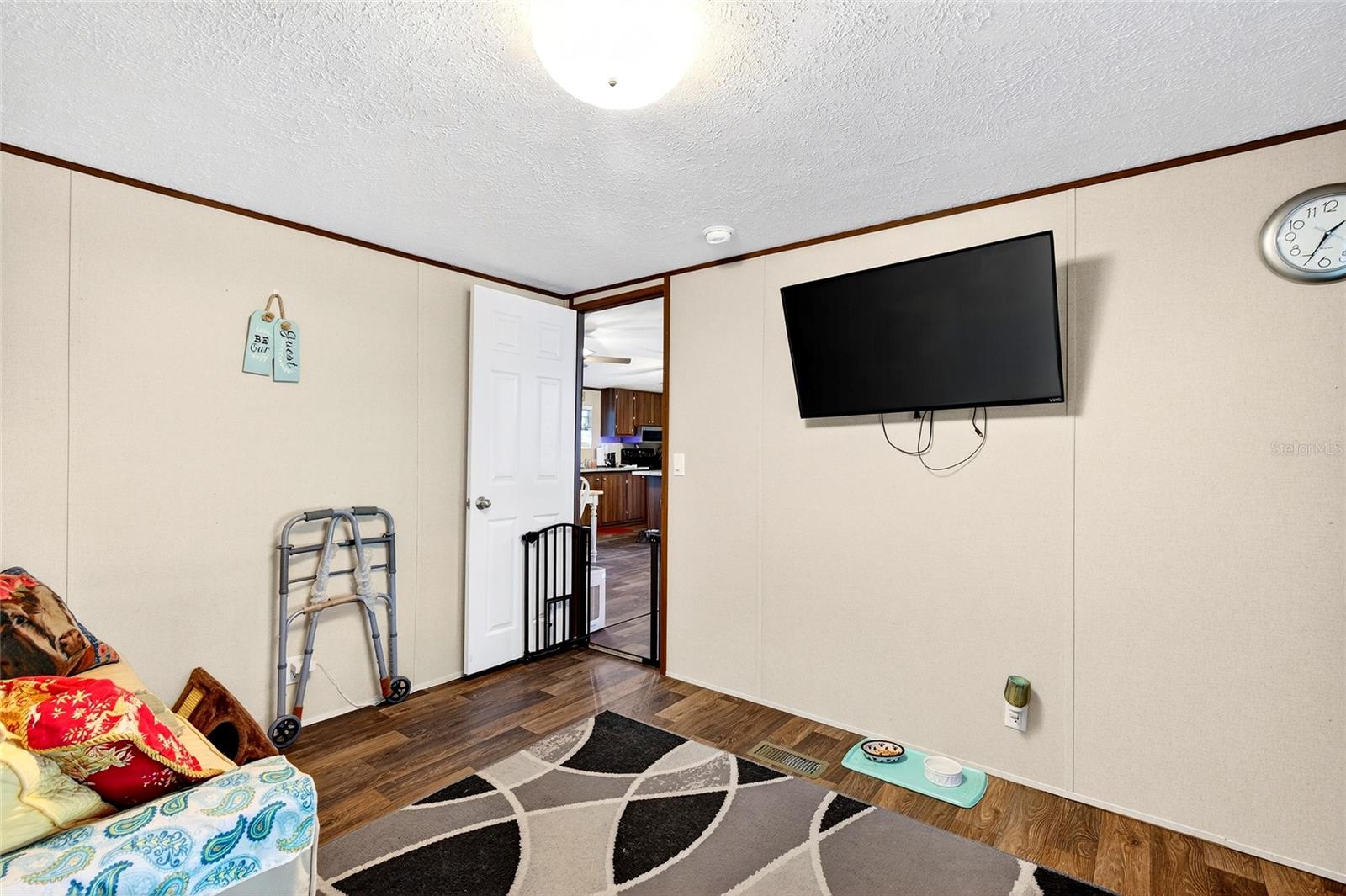 LAKE WEIR HARBOR ESTATE - Residential