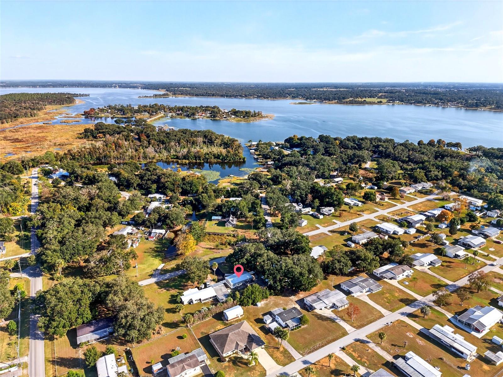 LAKE WEIR HARBOR ESTATE - Residential