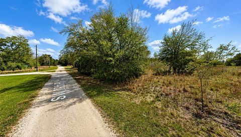 Photo of SW 29th Ln, Ocala, FL 34481 (MLS # O6406280)