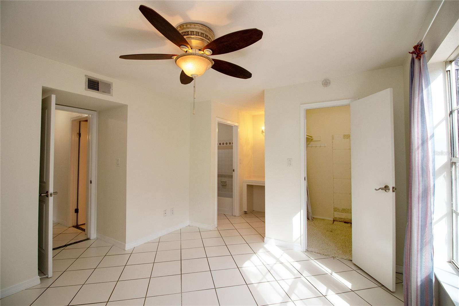 ENCLAVE AT ST PETERSBURG - Residential