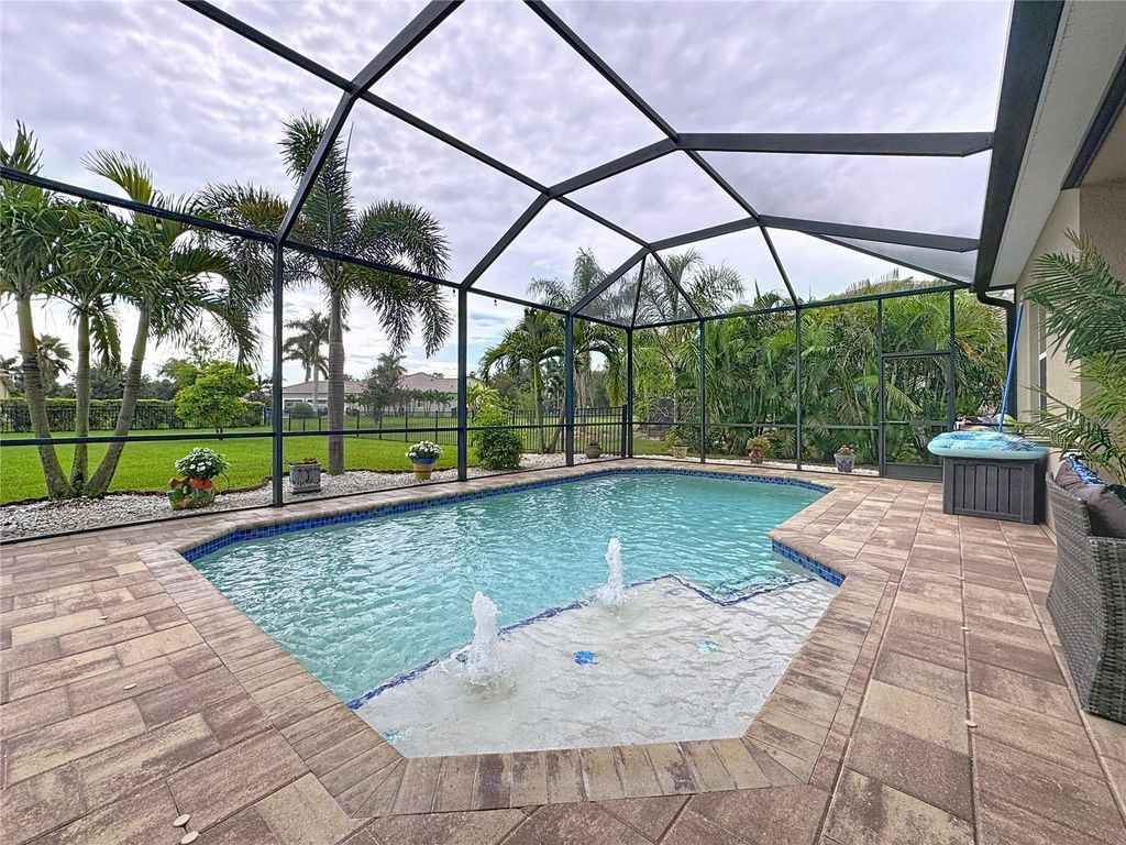 Photo of 309 167th Boulevard E, Bradenton, FL 34212 (MLS # A4664670)