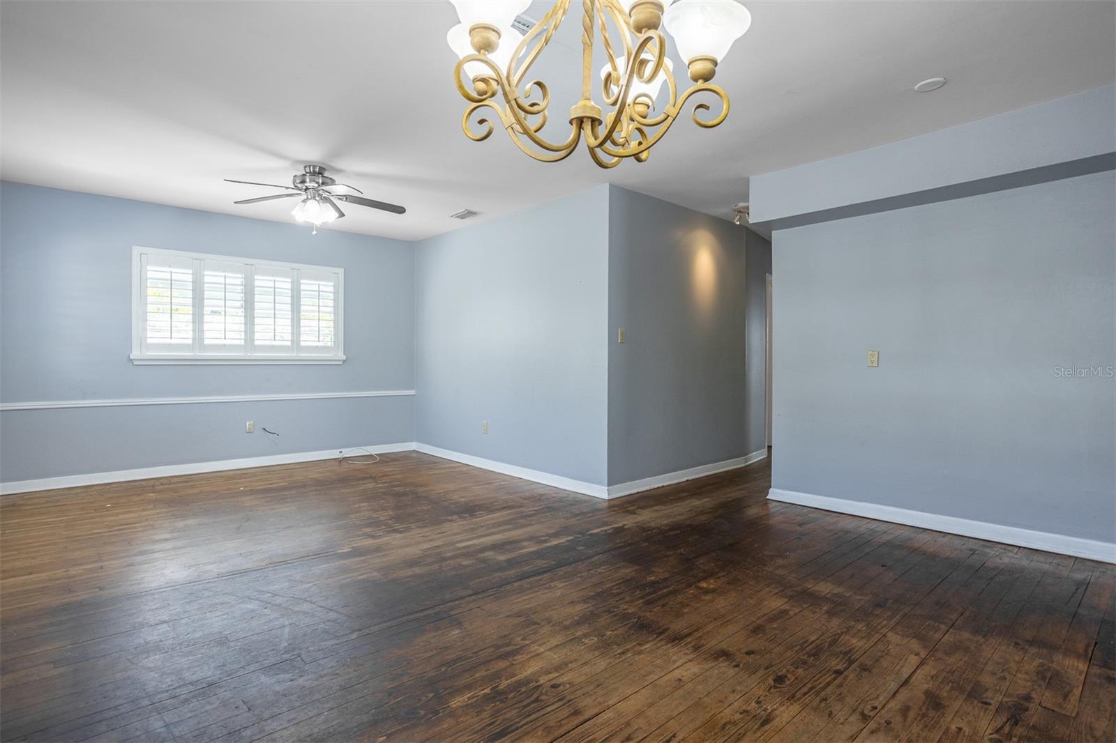 OAKELLARS - Residential