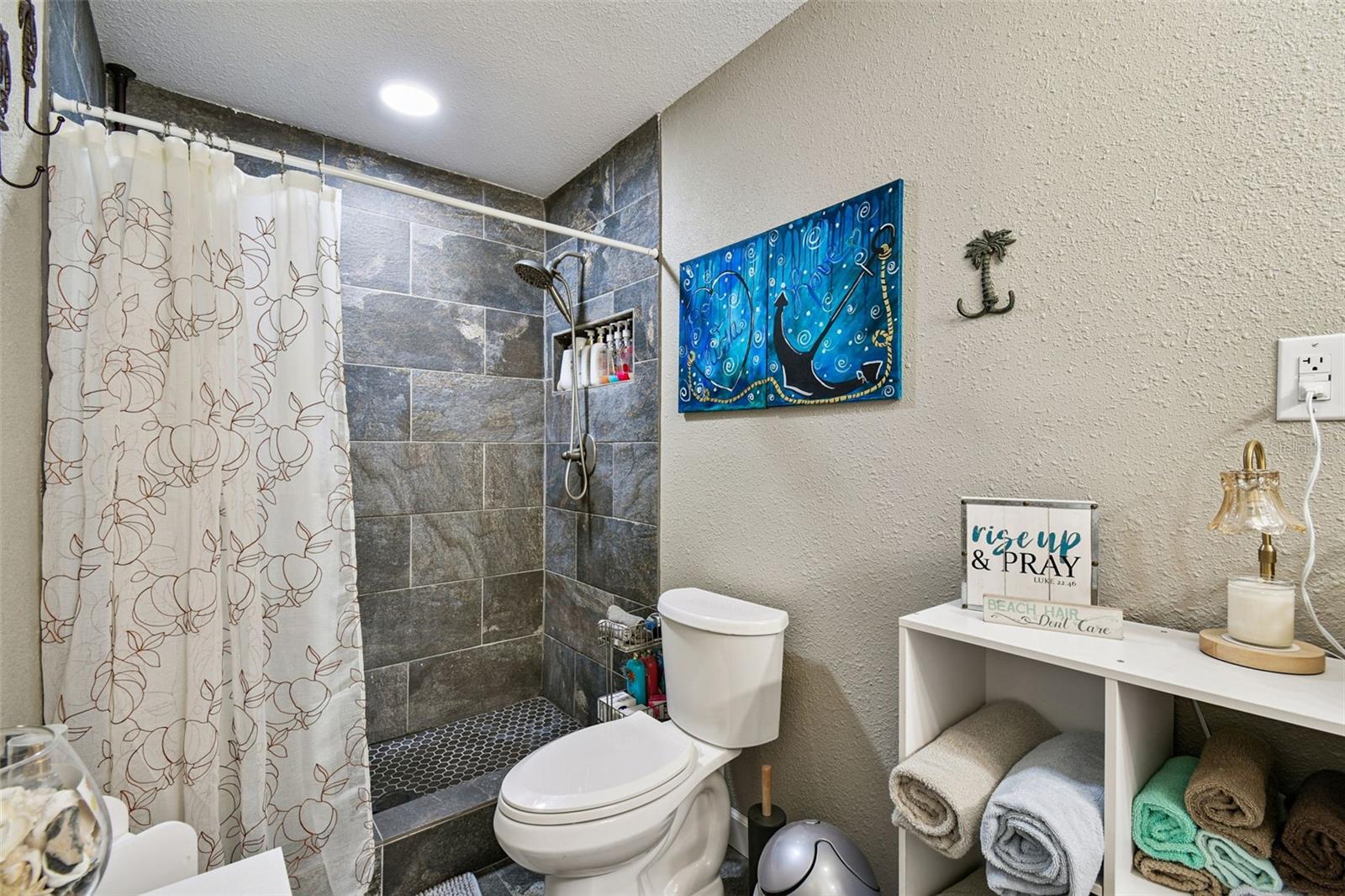 MEADOWOOD ESTATES - Residential