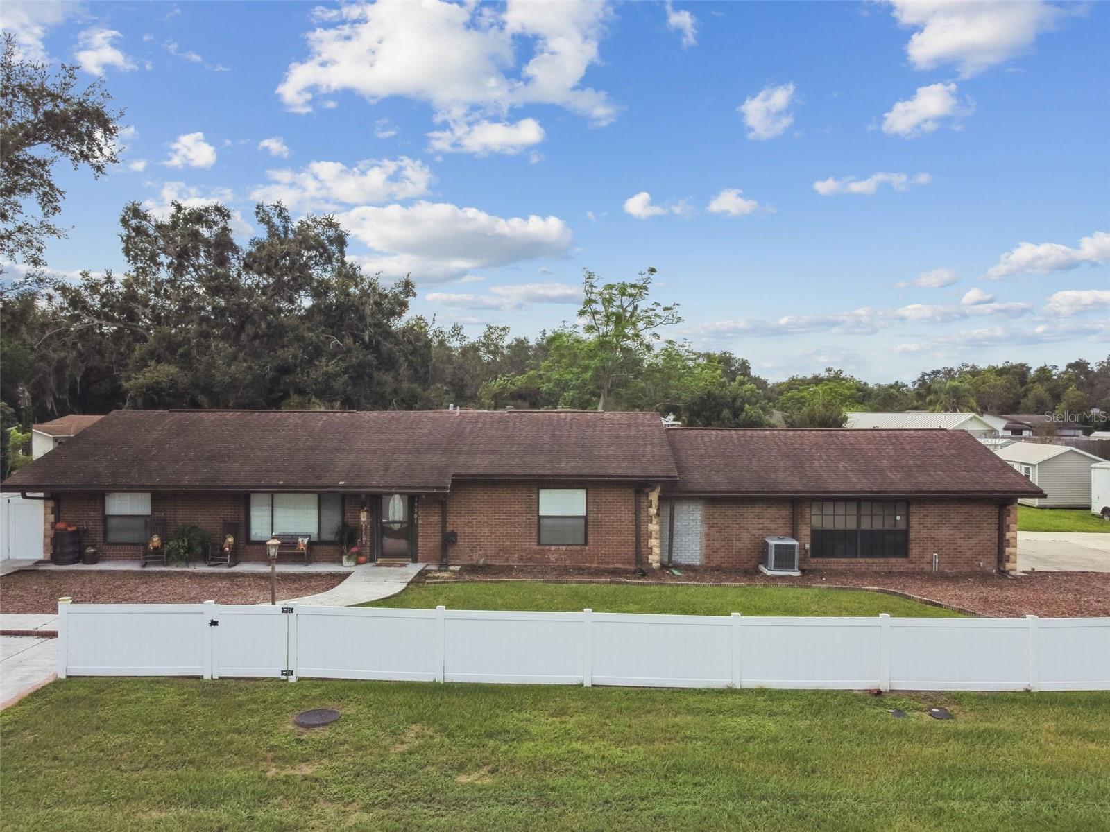MEADOWOOD ESTATES - Residential