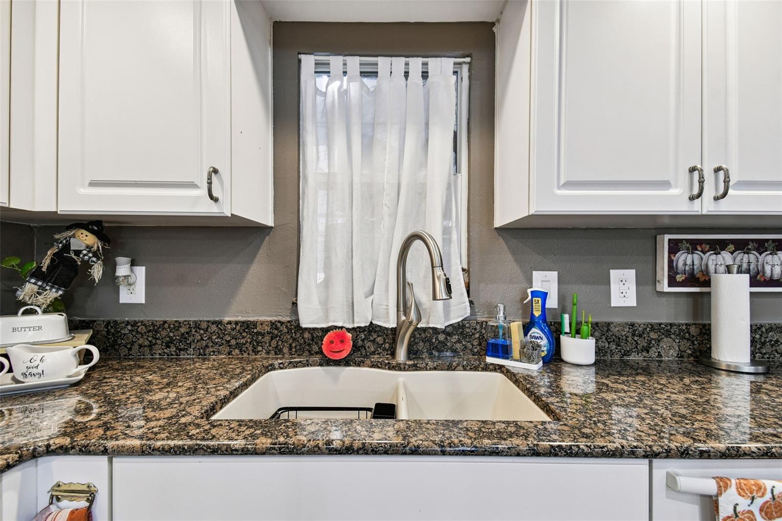 MEADOWOOD ESTATES - Residential