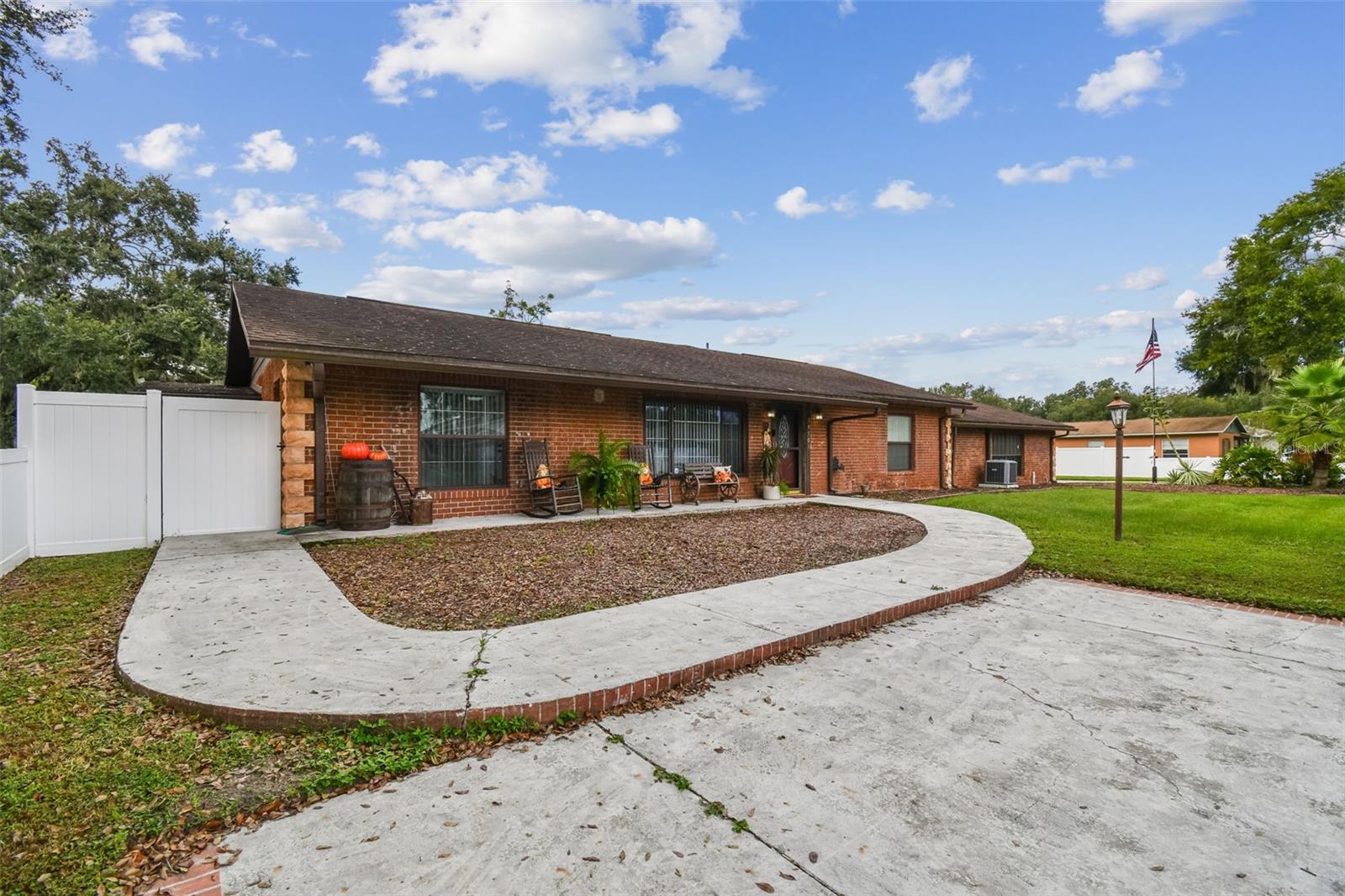 MEADOWOOD ESTATES - Residential