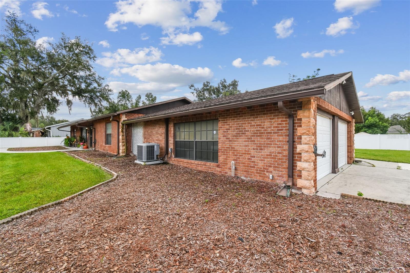 MEADOWOOD ESTATES - Residential