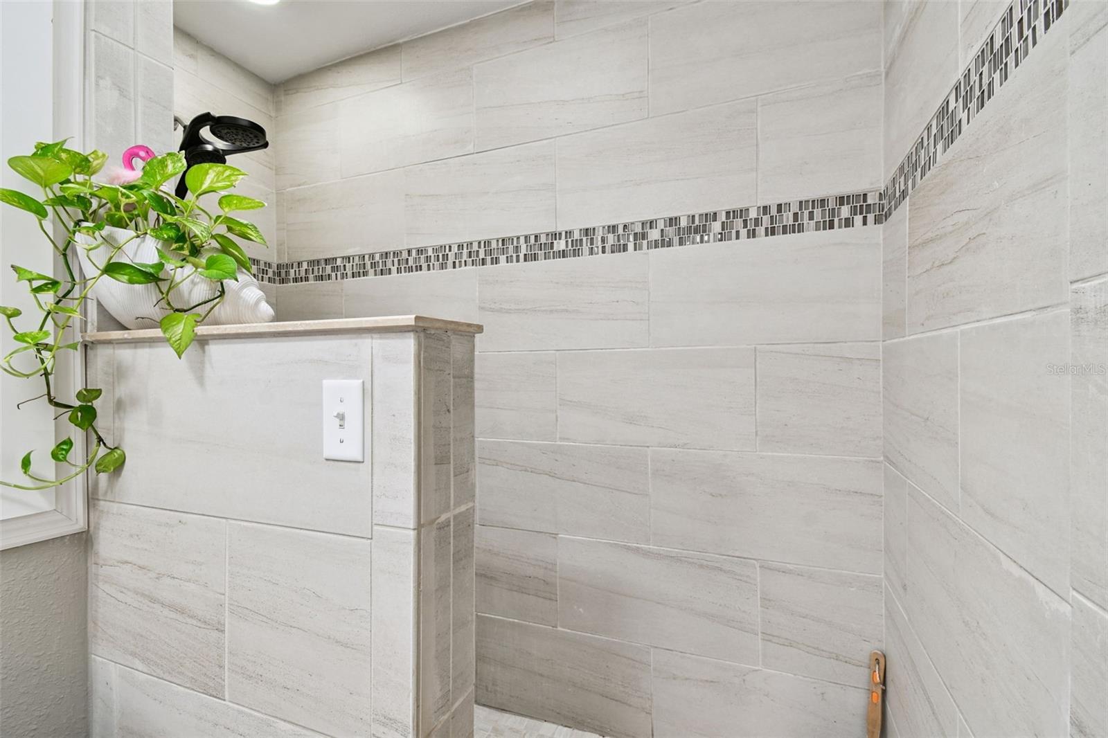MEADOWOOD ESTATES - Residential