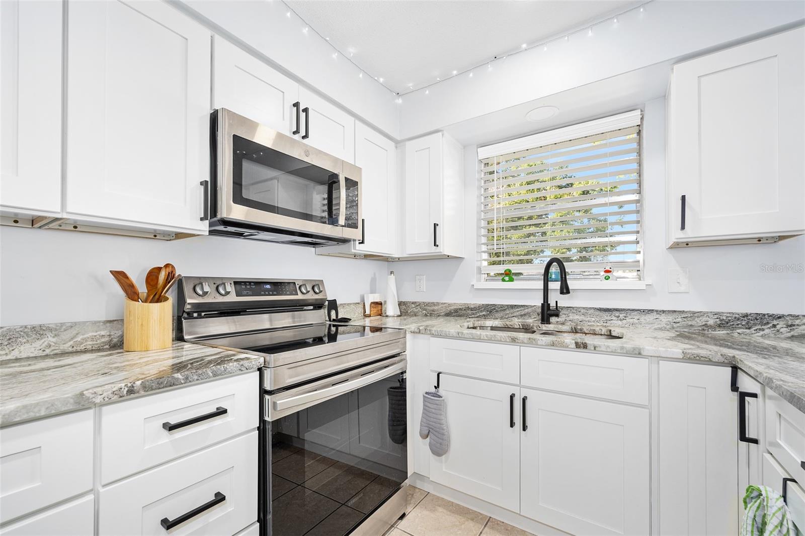 BEULAH MANOR - Residential