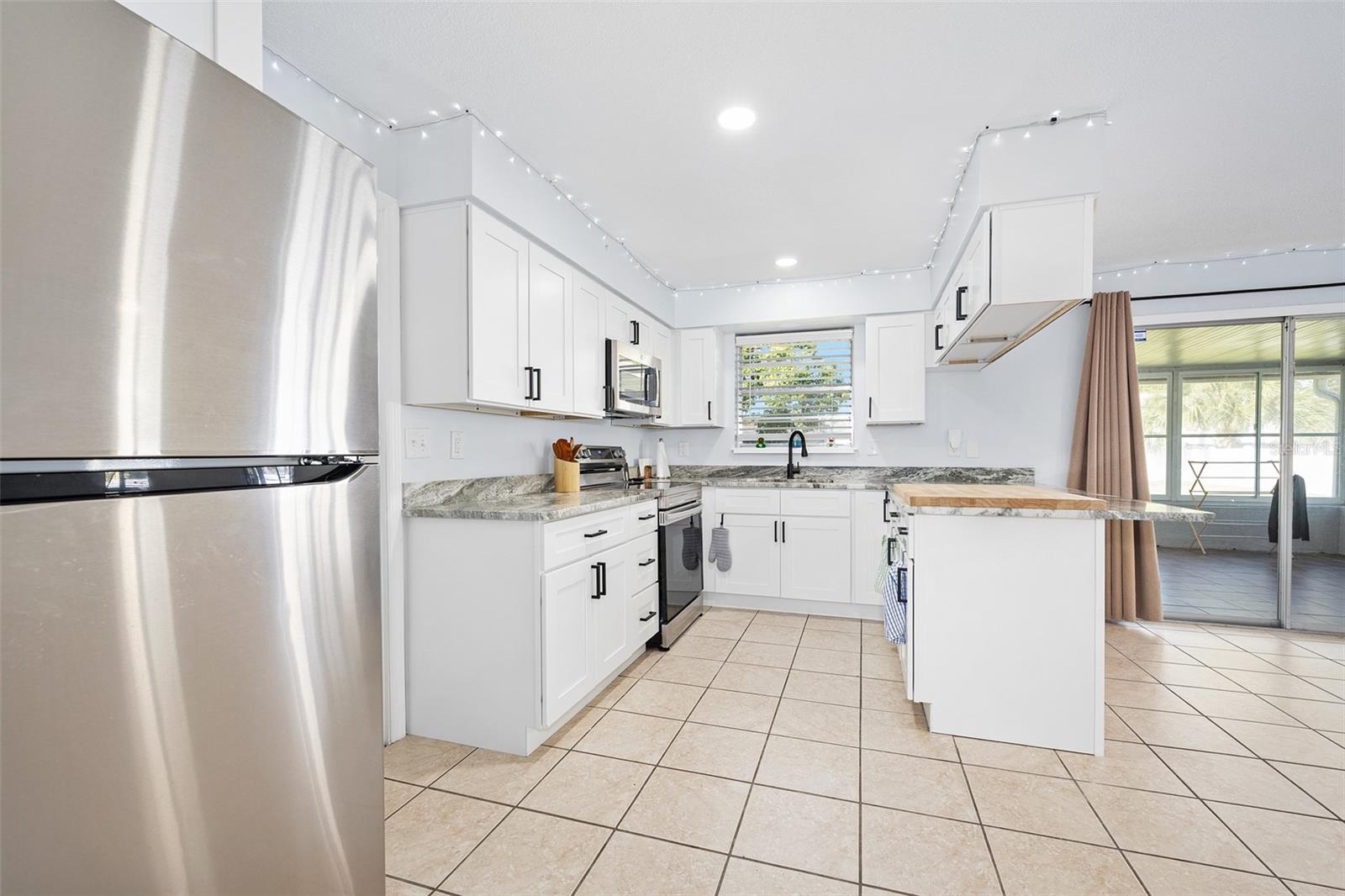 BEULAH MANOR - Residential