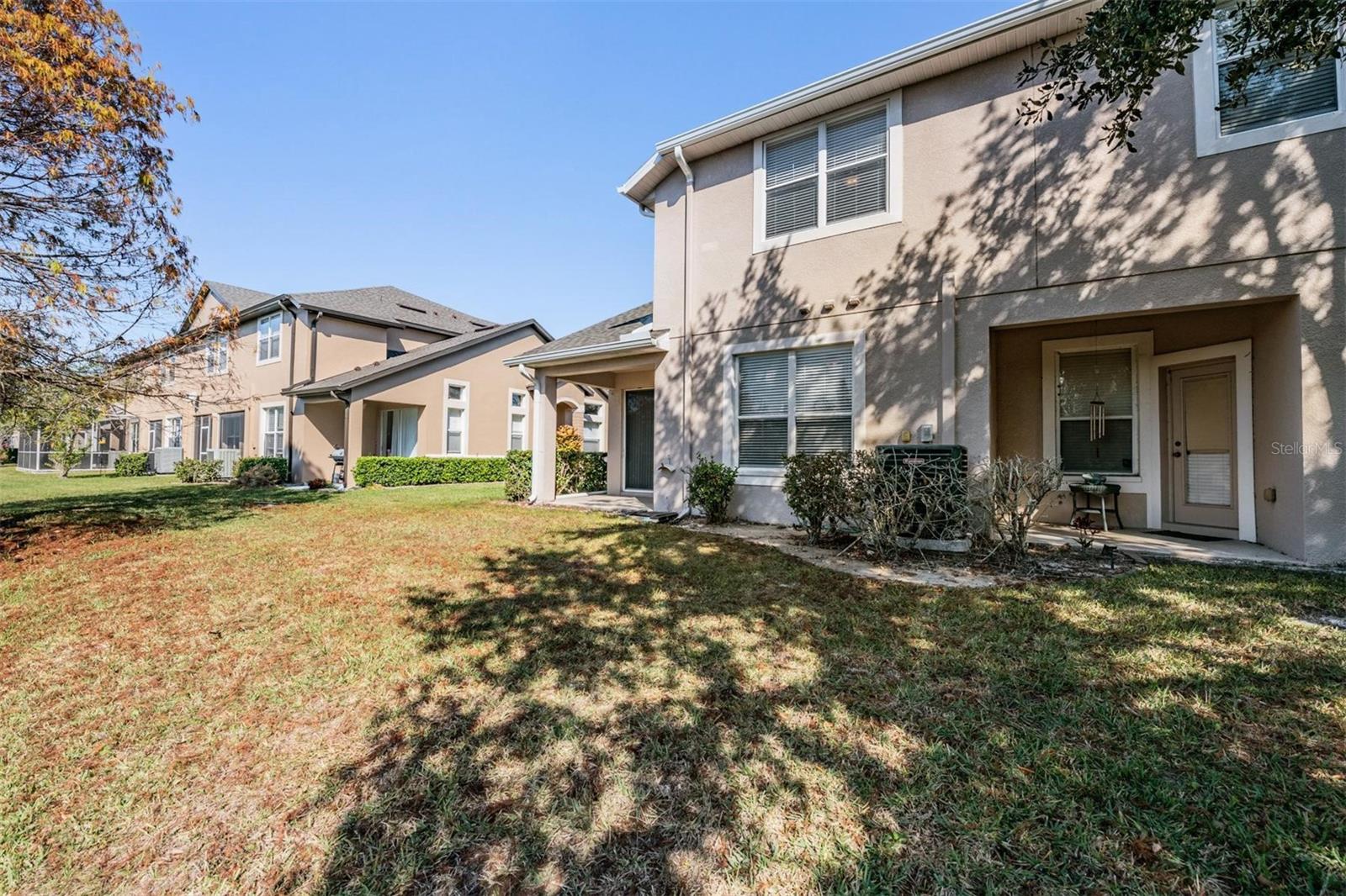 SEVEN OAKS - Residential