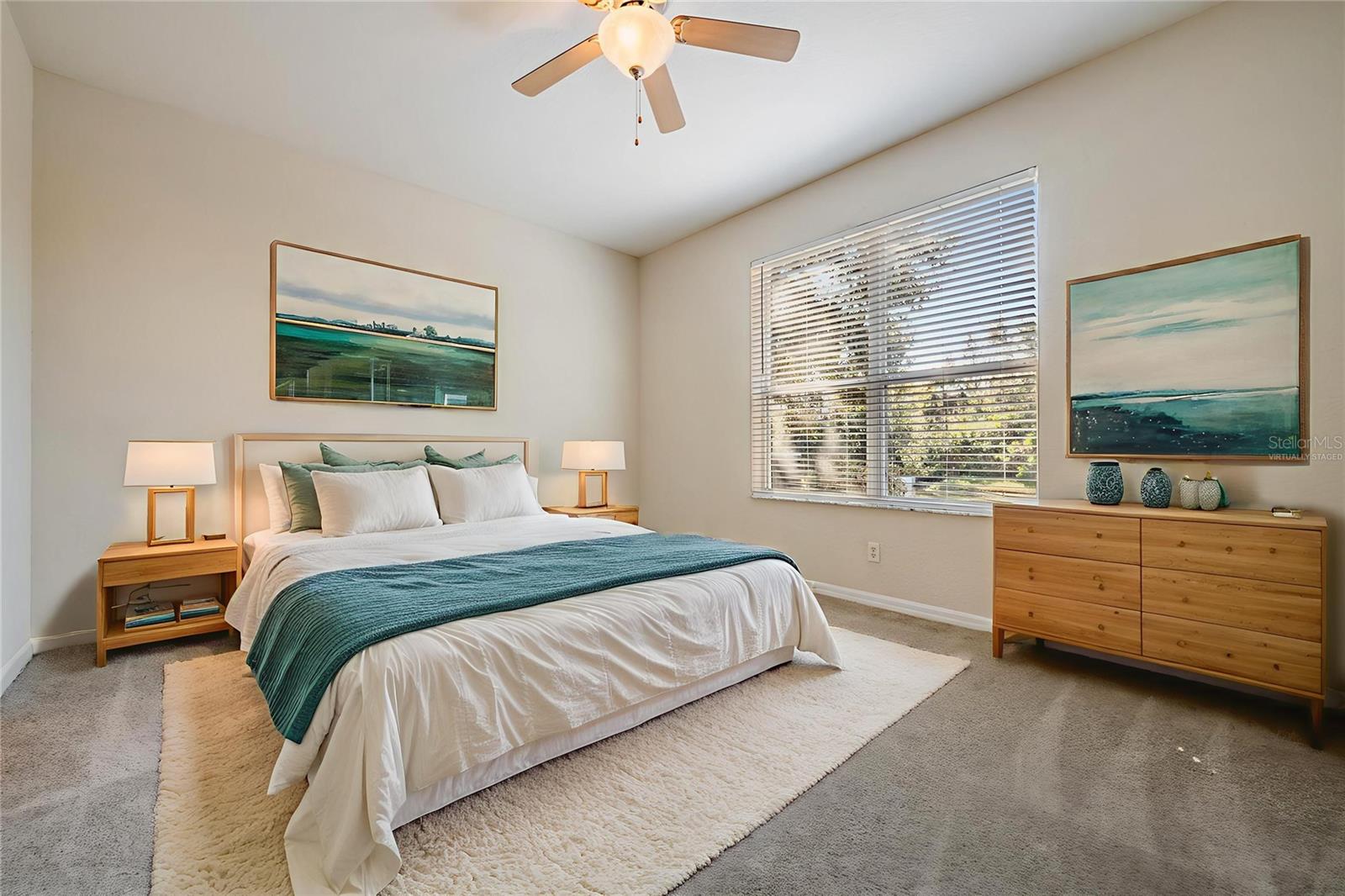 SEVEN OAKS - Residential