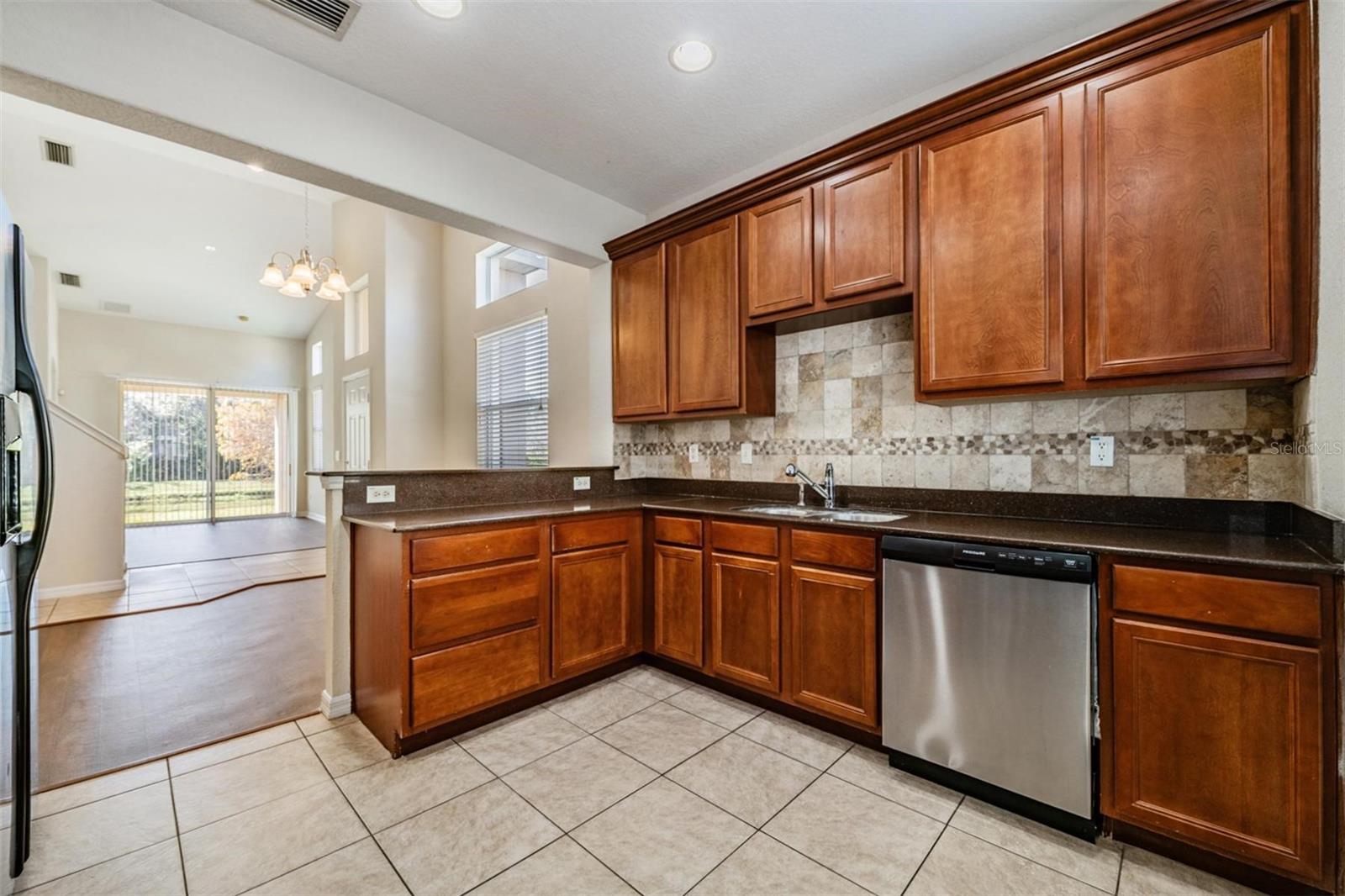 SEVEN OAKS - Residential