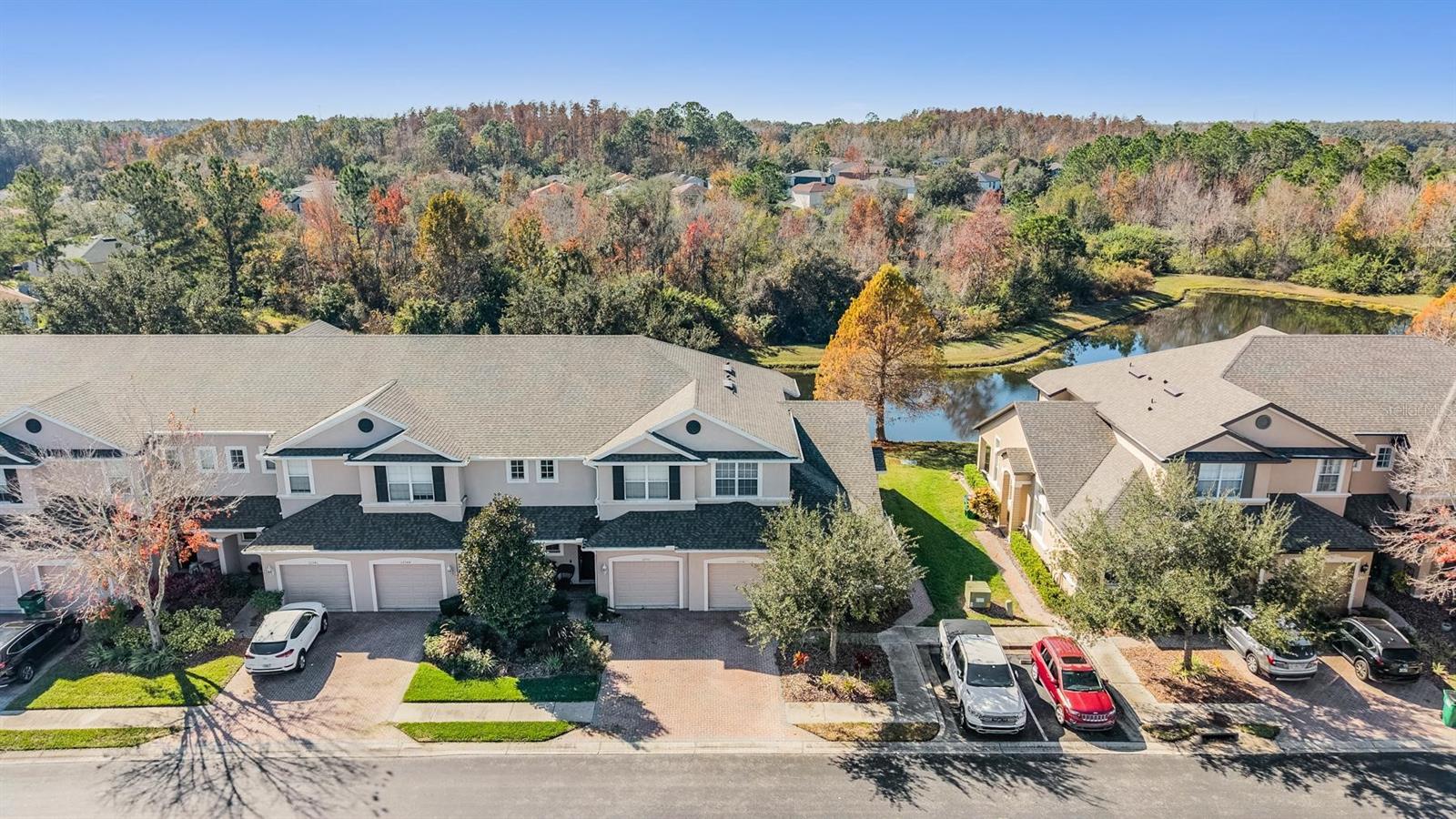 SEVEN OAKS - Residential