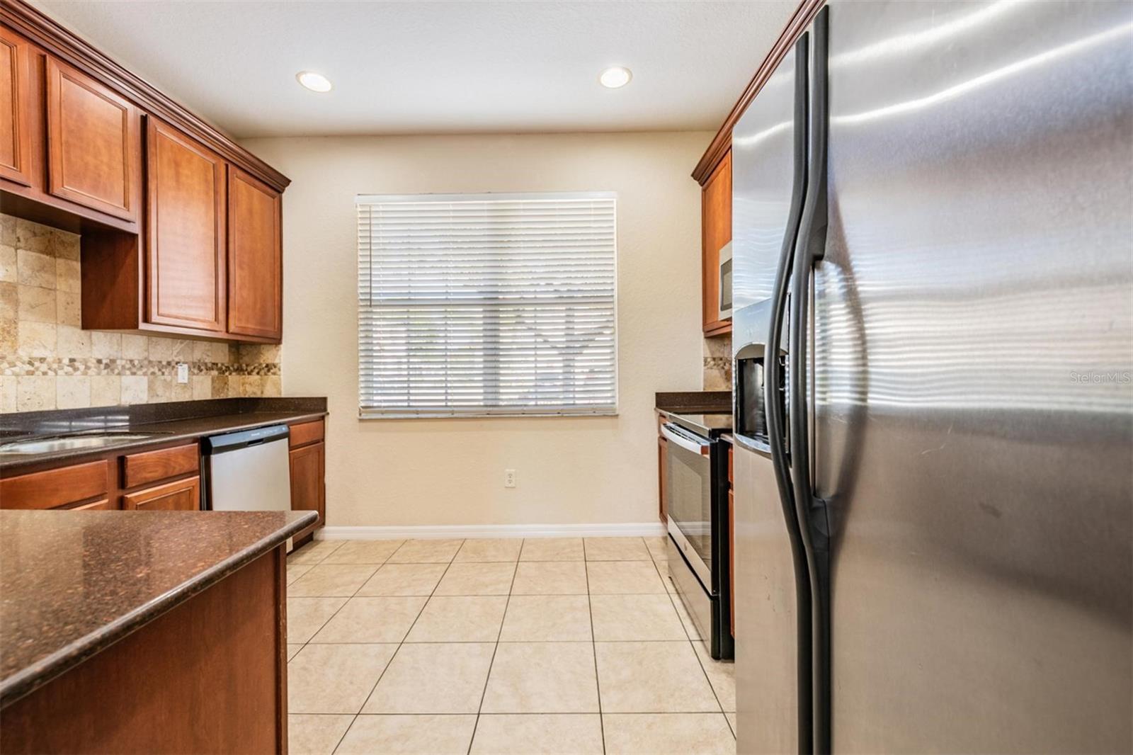 SEVEN OAKS - Residential