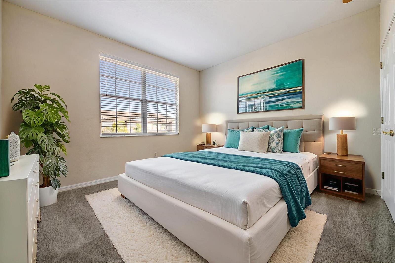 SEVEN OAKS - Residential