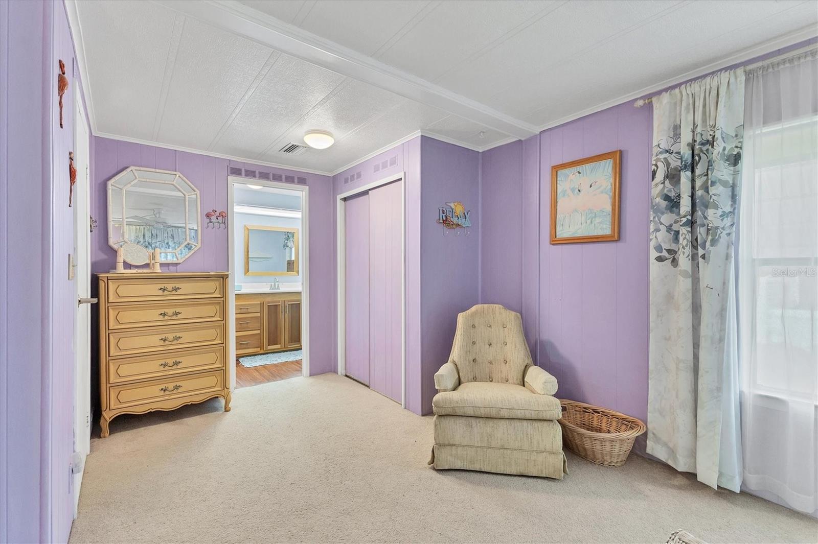 POLYNESIAN VILLAGE - Residential