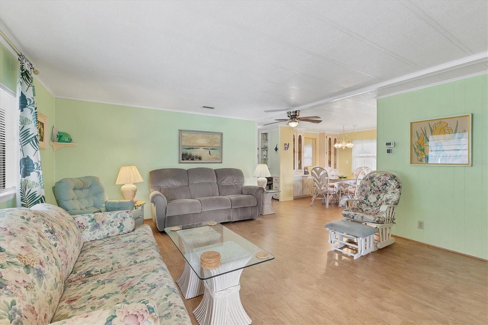 POLYNESIAN VILLAGE - Residential