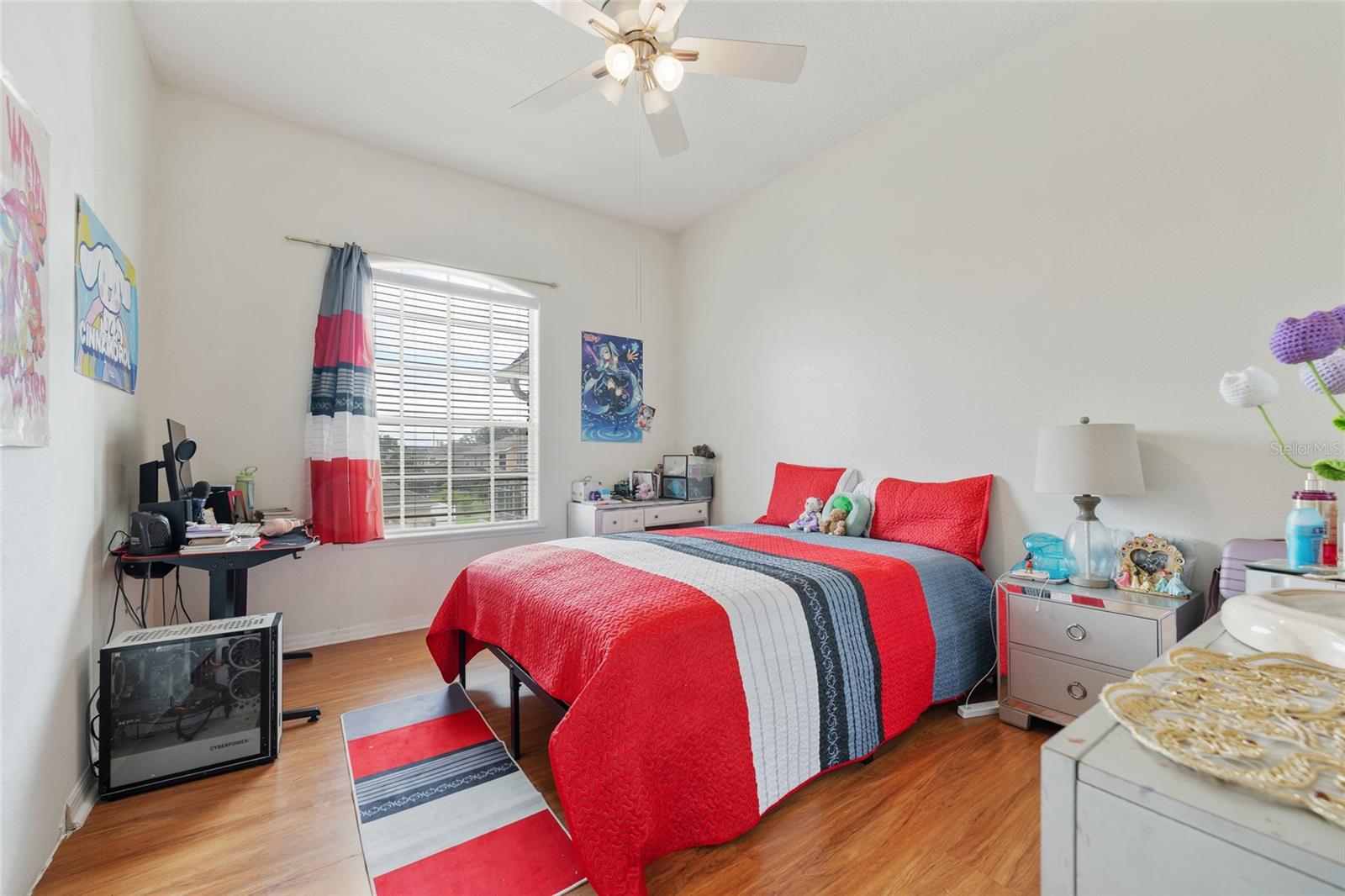 WILLOWS ON LAKE 48 35 - Residential
