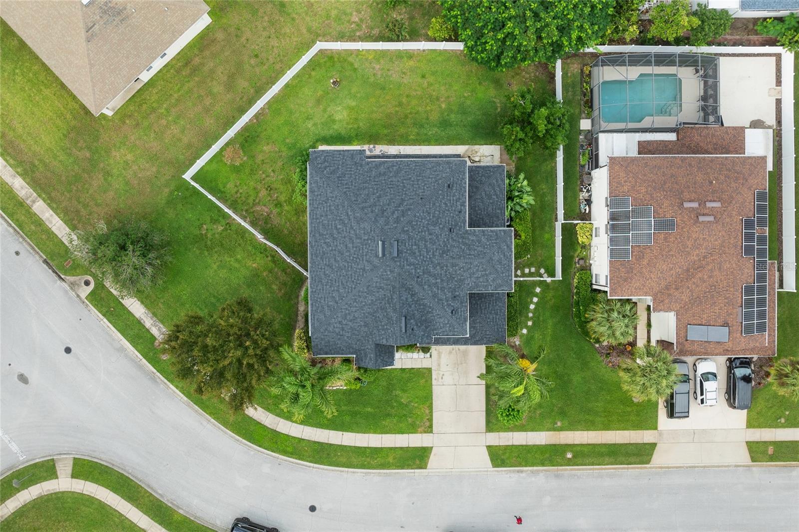 WILLOWS ON LAKE 48 35 - Residential