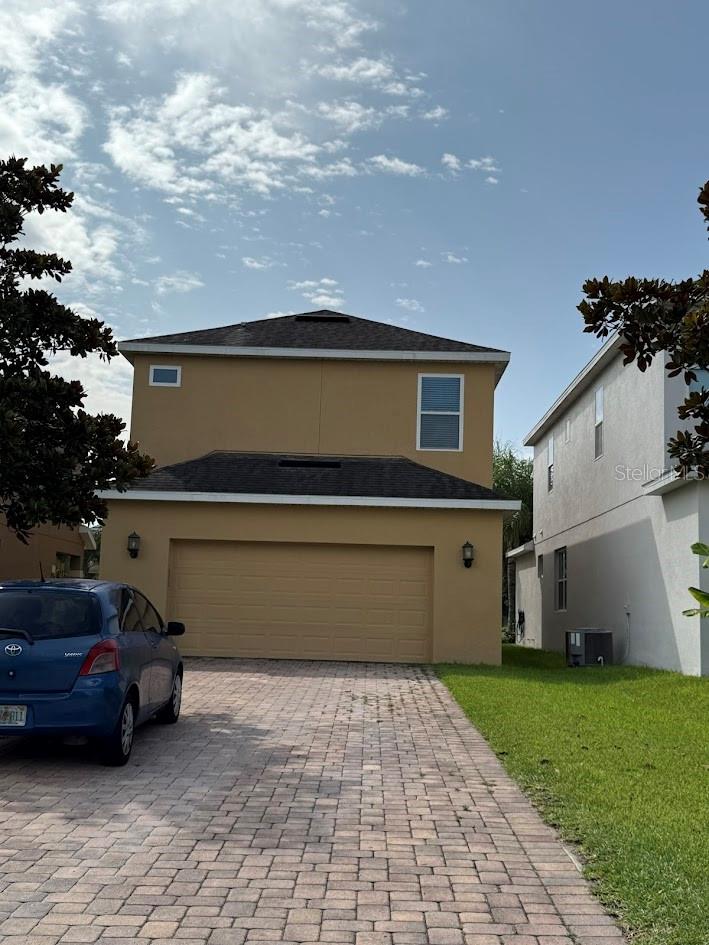 15208 AVENUE OF THE ARBORS