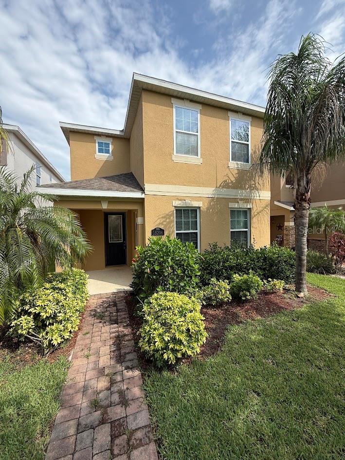 15208 AVENUE OF THE ARBORS