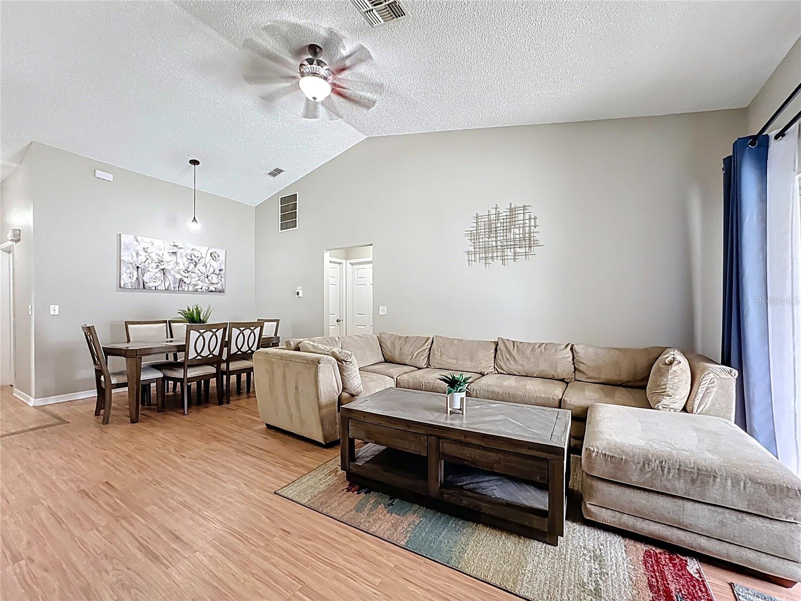 CLEAR CREEK - Residential