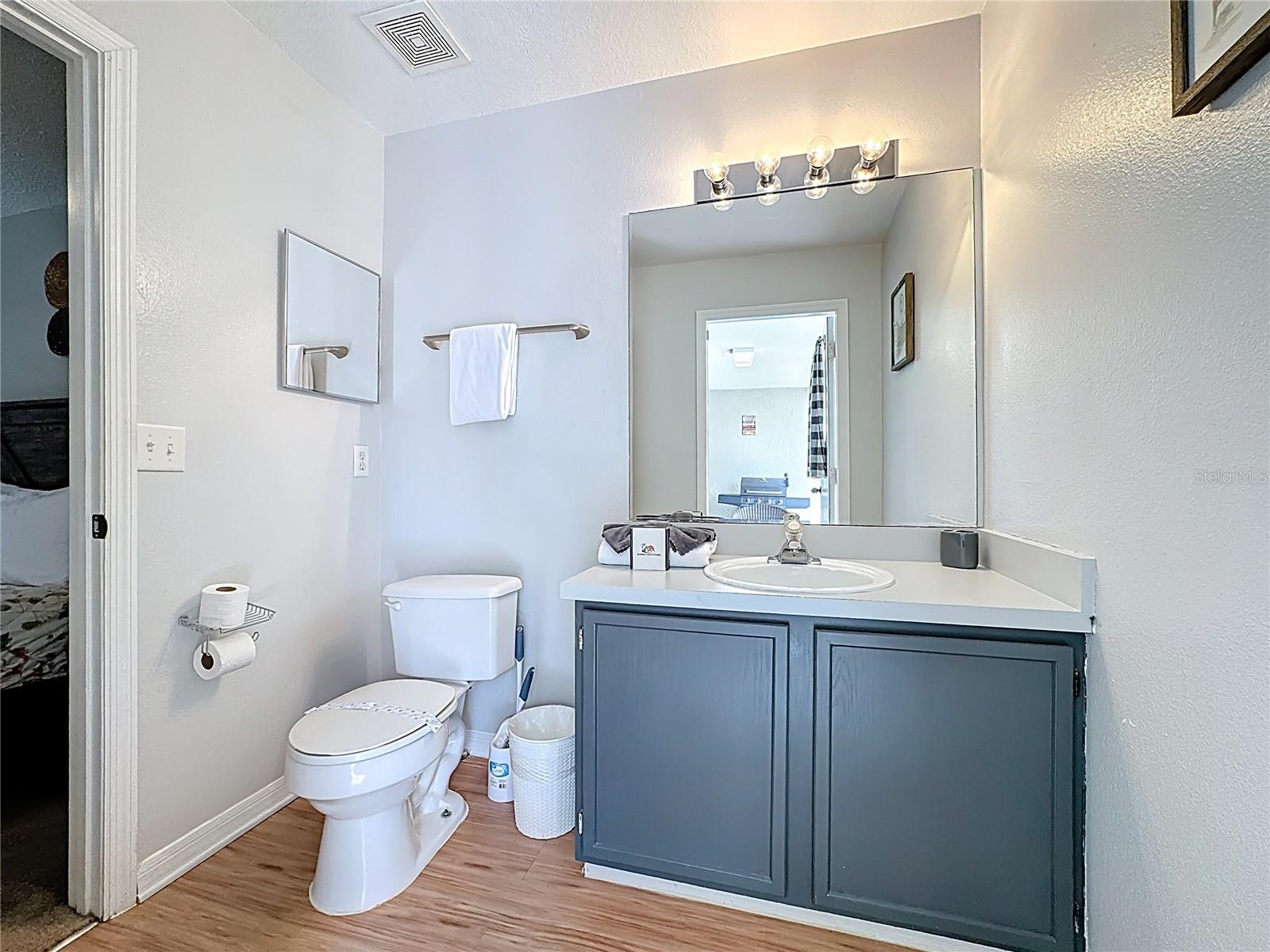 CLEAR CREEK - Residential