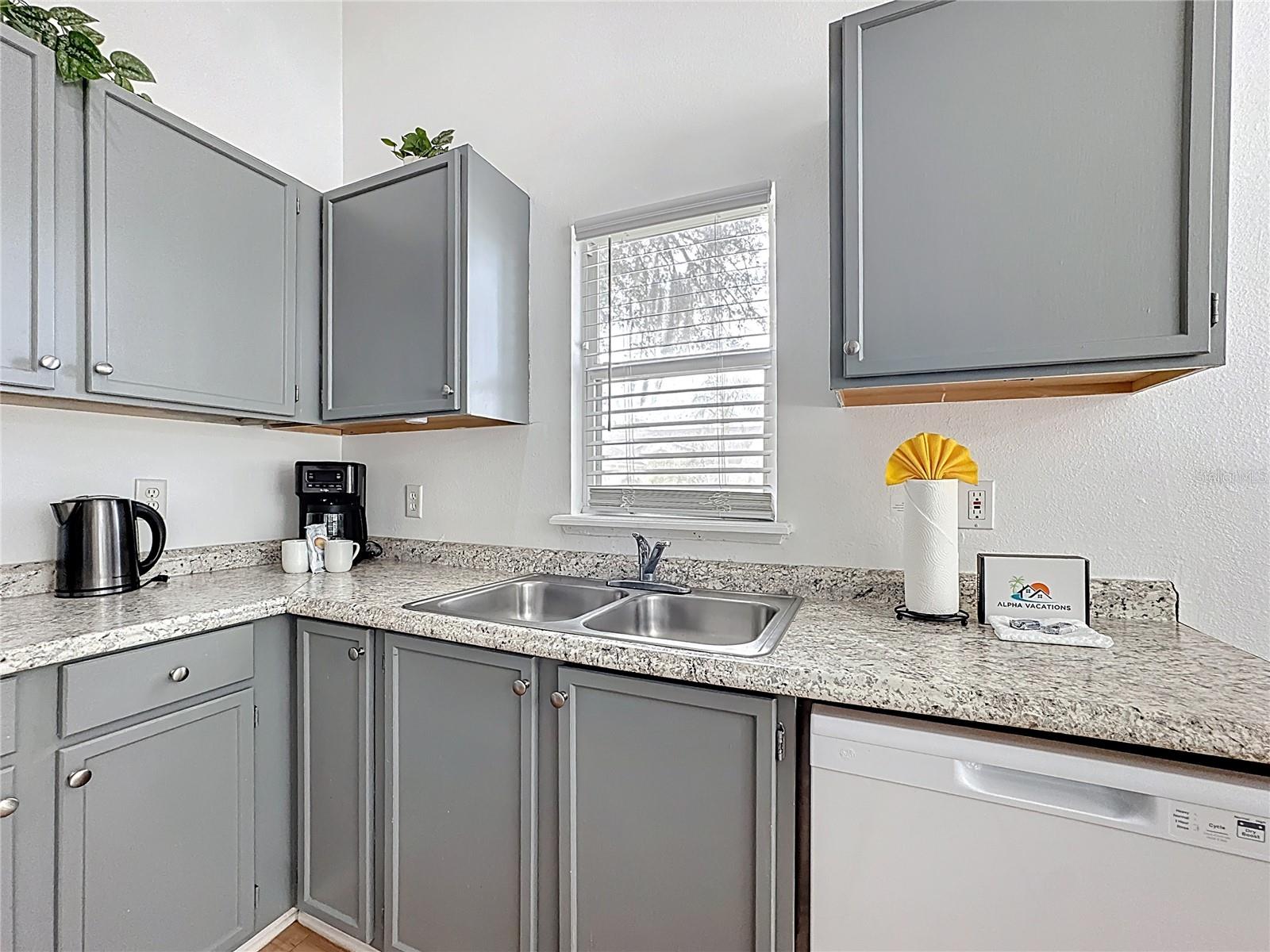 CLEAR CREEK - Residential