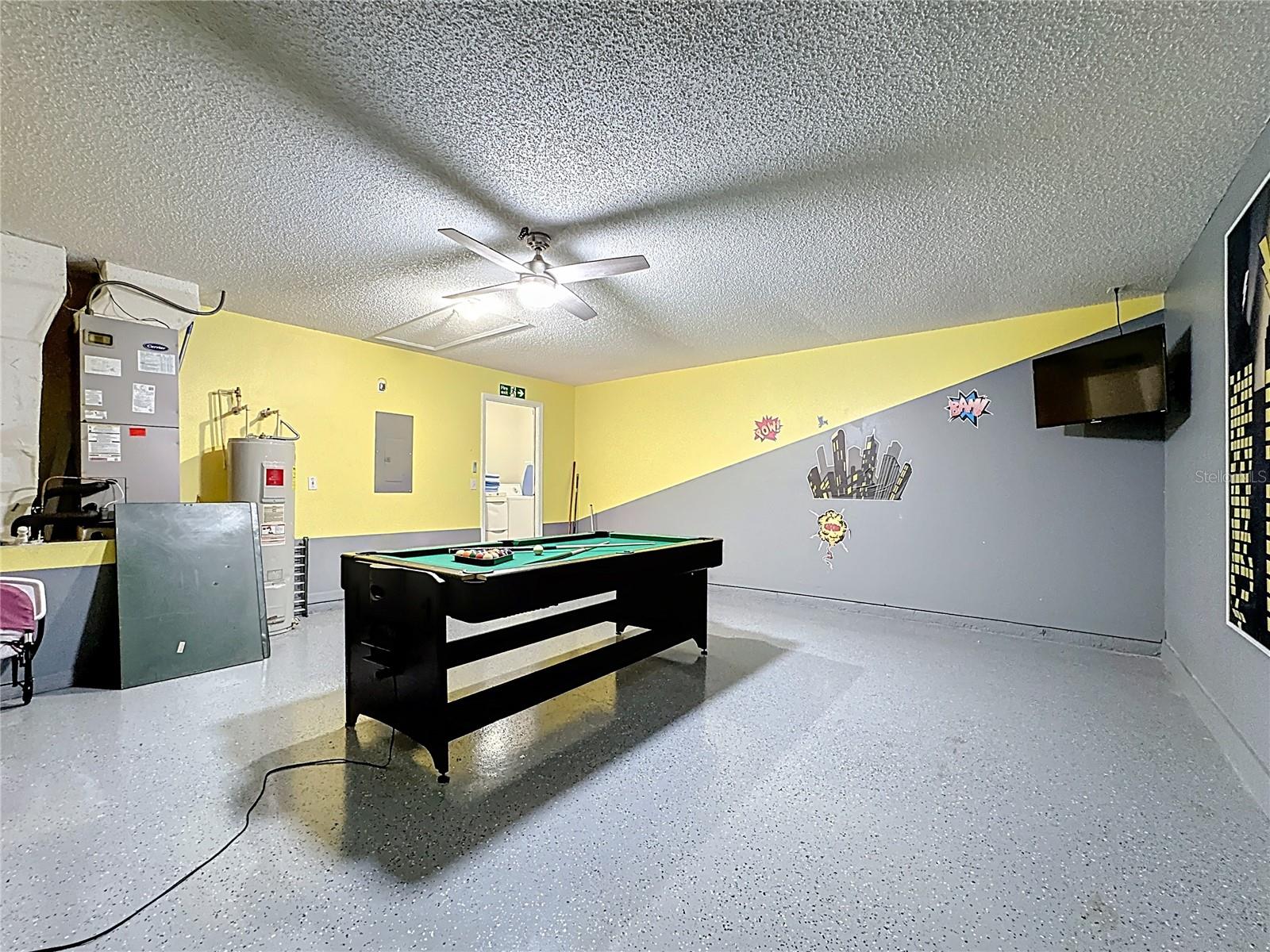 CLEAR CREEK - Residential