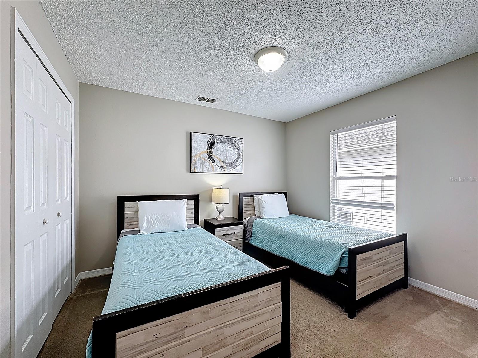 CLEAR CREEK - Residential