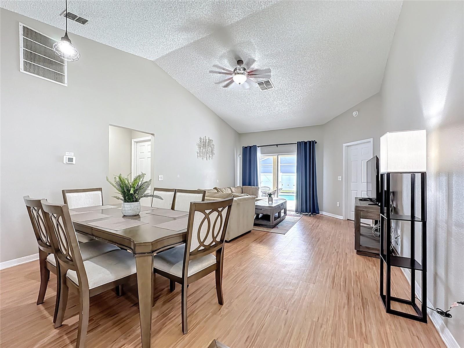 CLEAR CREEK - Residential