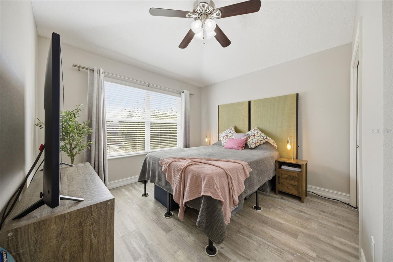 WESTCHASE SEC 211 - Residential