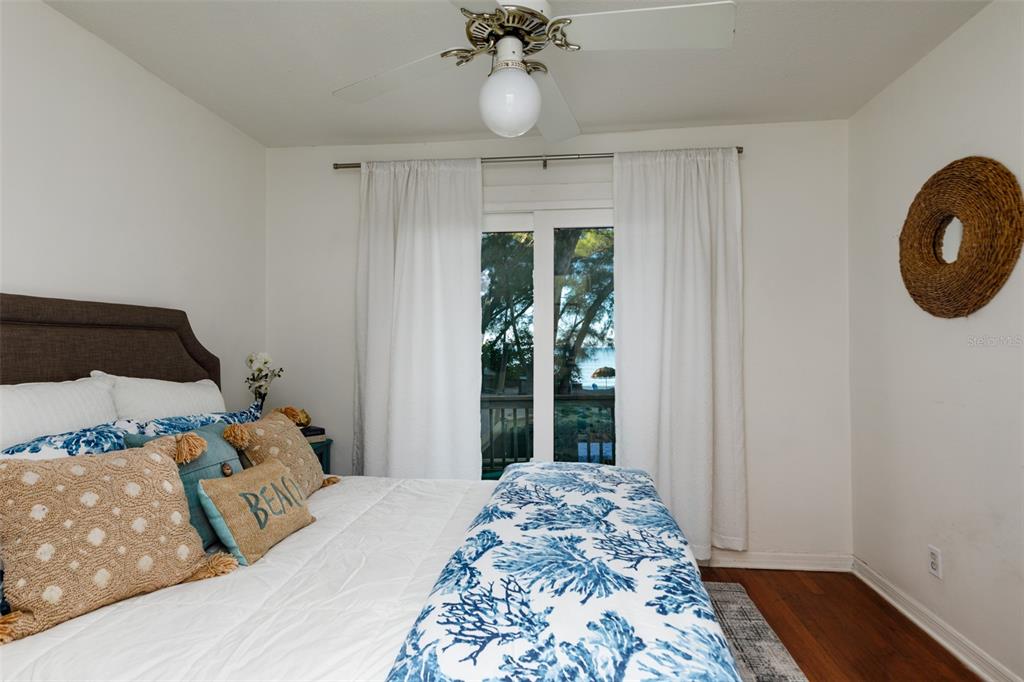 SUNSET BEACH - Residential