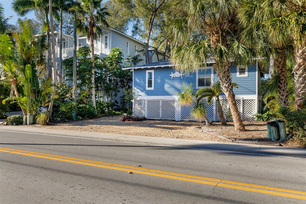 SUNSET BEACH - Residential